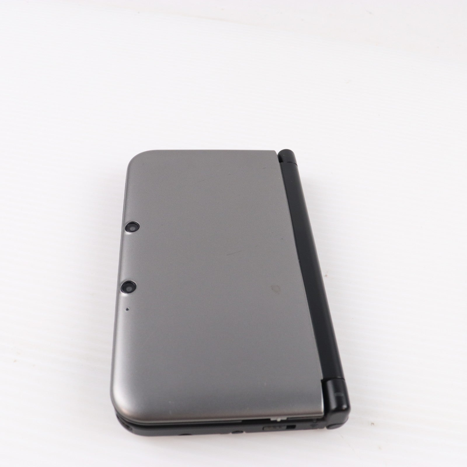 【中古即納】[3DS] (本体) ニンテンドー3DS LL シルバー×ブラック 任天堂(SPR-S-VKAA)(20120728)