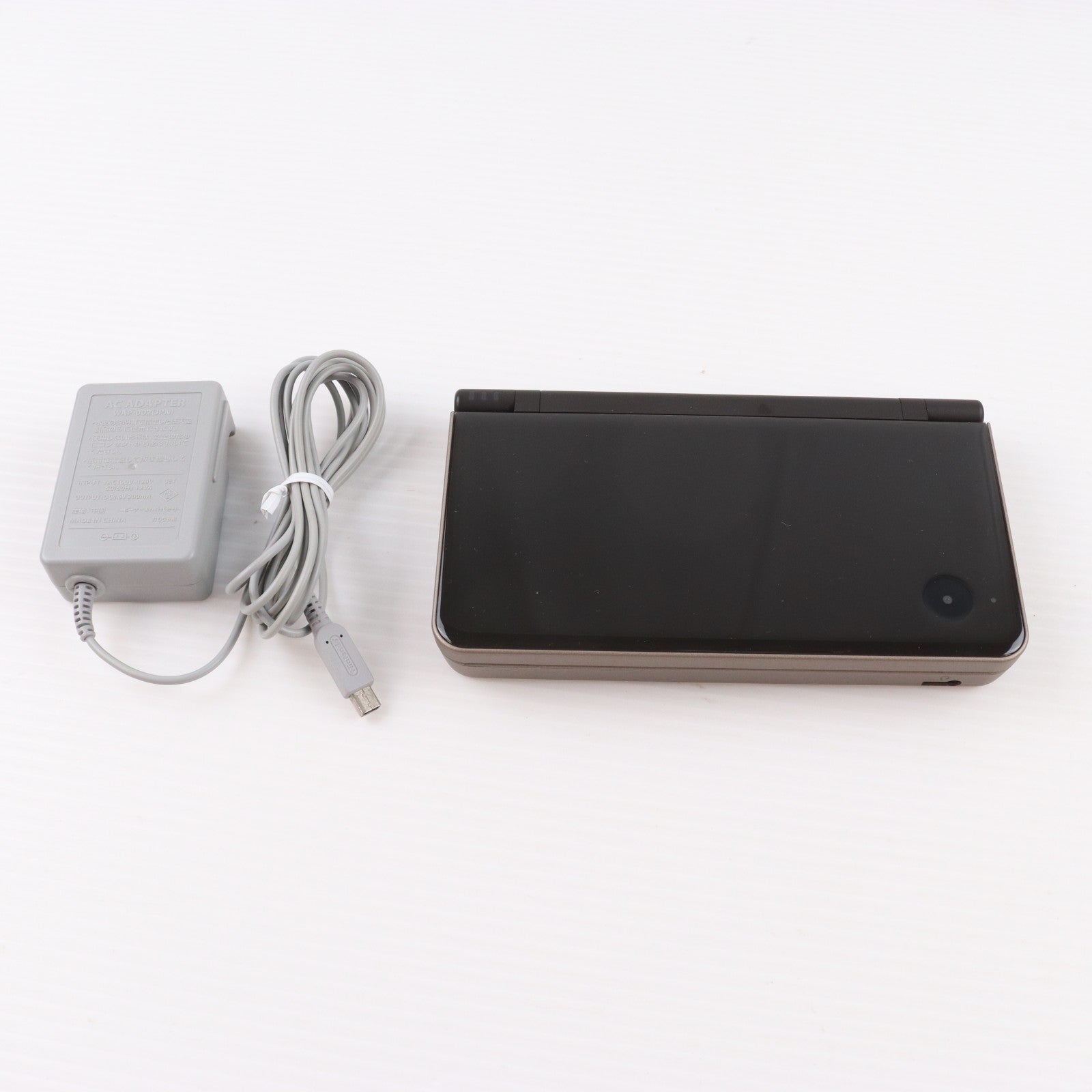 【中古即納】[NDS] (本体) ニンテンドーDsi LL ダークブラウン 任天堂(UTL-S-BRA)(20091121)