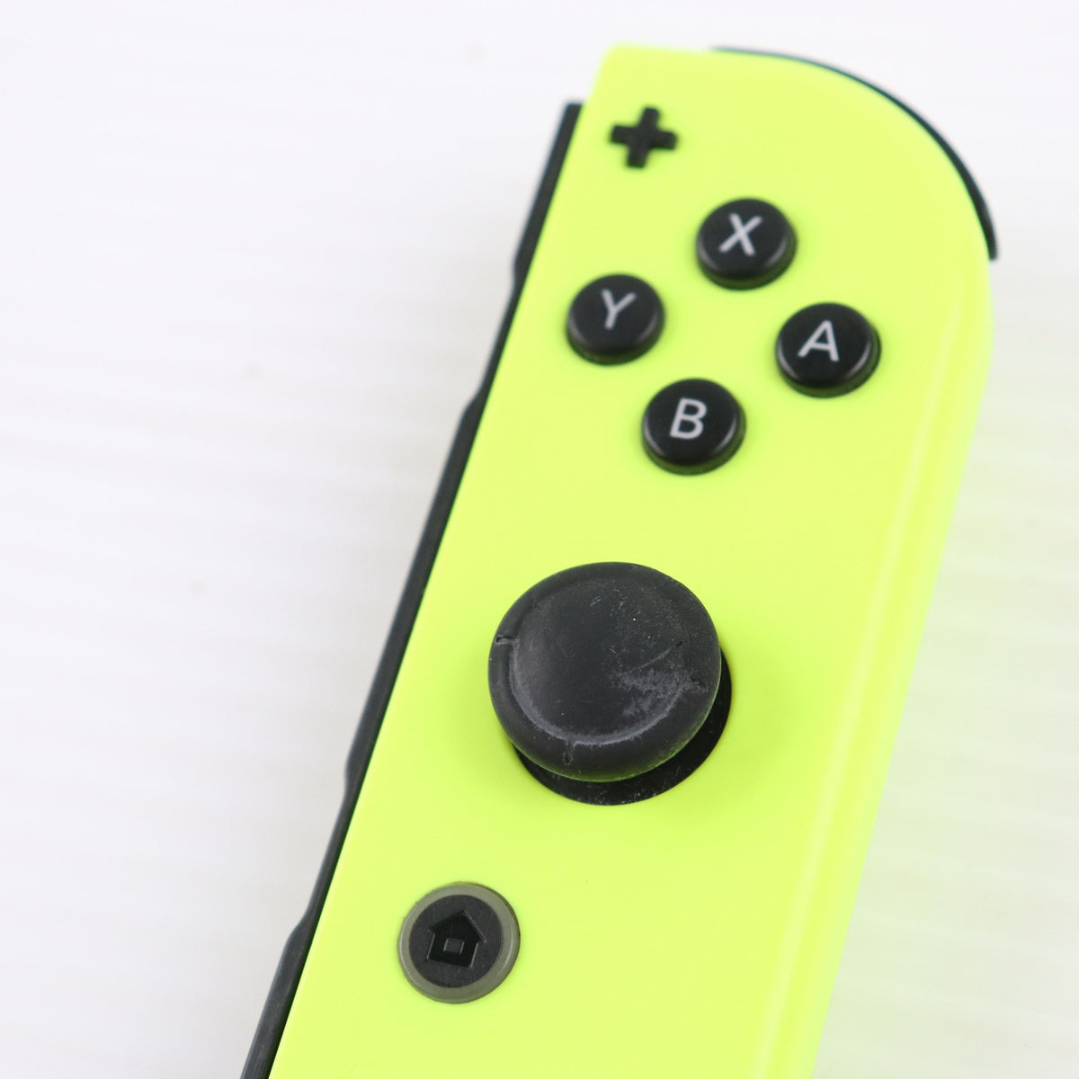 【中古即納】[Switch] (本体) Nintendo Switch(ニンテンドースイッチ) Joy-Con(L) ネオンブルー/R ネオンレッド 任天堂(HAD-S-KABAH)(20190830)