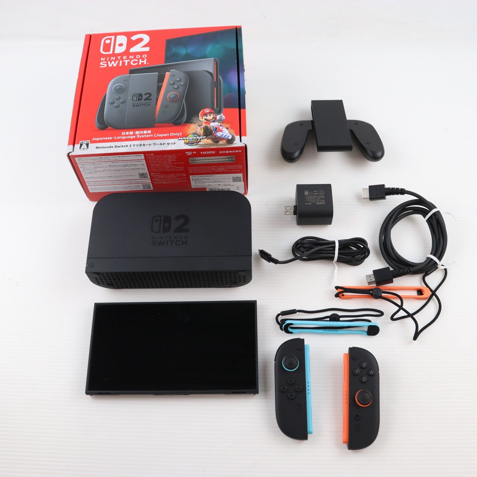 【中古即納】[Switch2] (本体)(ソフト無し) Nintendo Switch 2(ニンテンドースイッチ2)(日本語・国内専用) マリオカート ワールド セット 任天堂(BEE-S-KB6PA)(20250605)