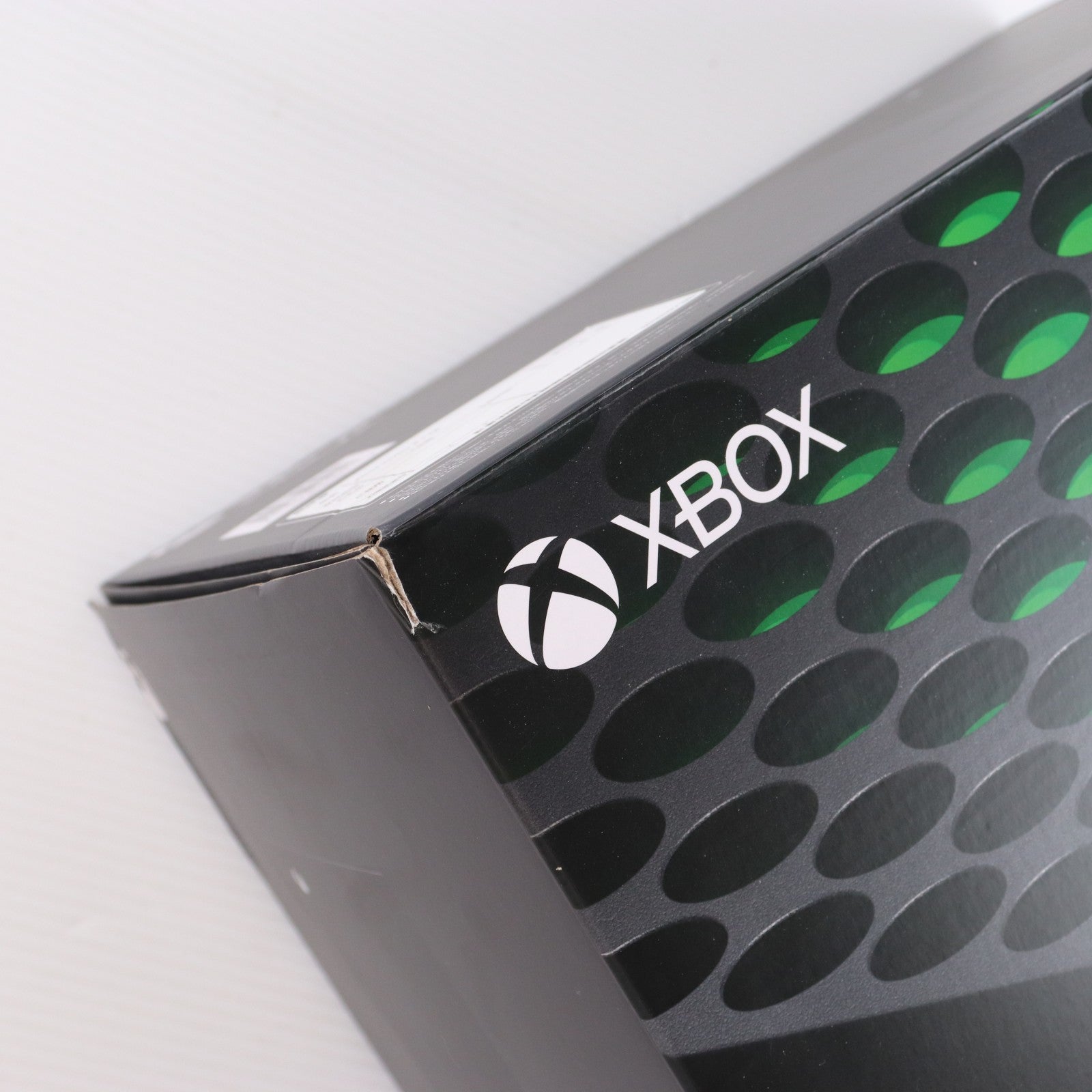 【中古即納】[XboxX/S] (本体) Xbox Series X 1TB 日本マイクロソフト(RRT-00015)(20201110)