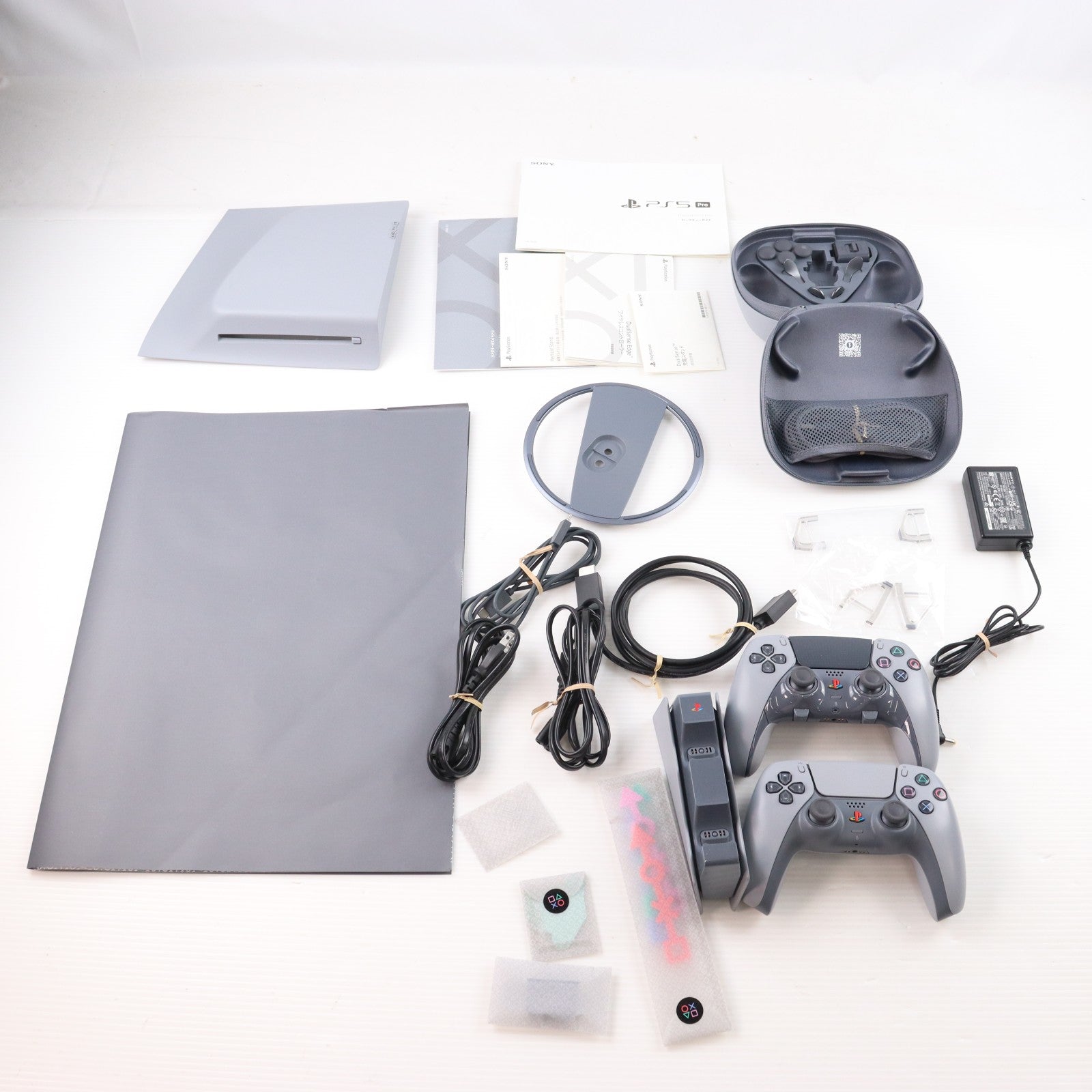 【中古即納】[PS5] (本体) ソニーストア限定 PlayStation5 Pro プレイステーション5 プロ 30周年アニバーサリー リミテッドエディション 特別セット SIE(CFI-7000B30)(20241121)