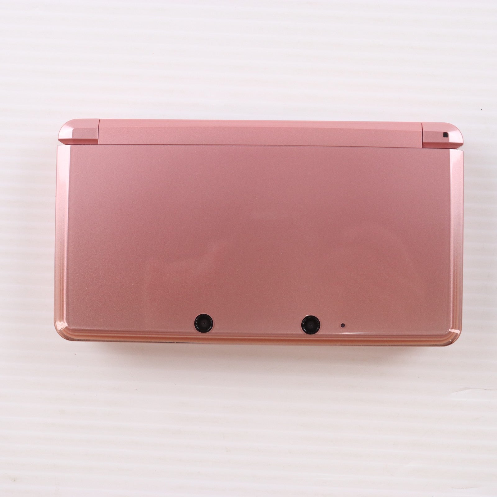 【中古即納】[3DS] (本体) ニンテンドー3DS ミスティピンク 任天堂(CTR-S-PAAA)(20111020)
