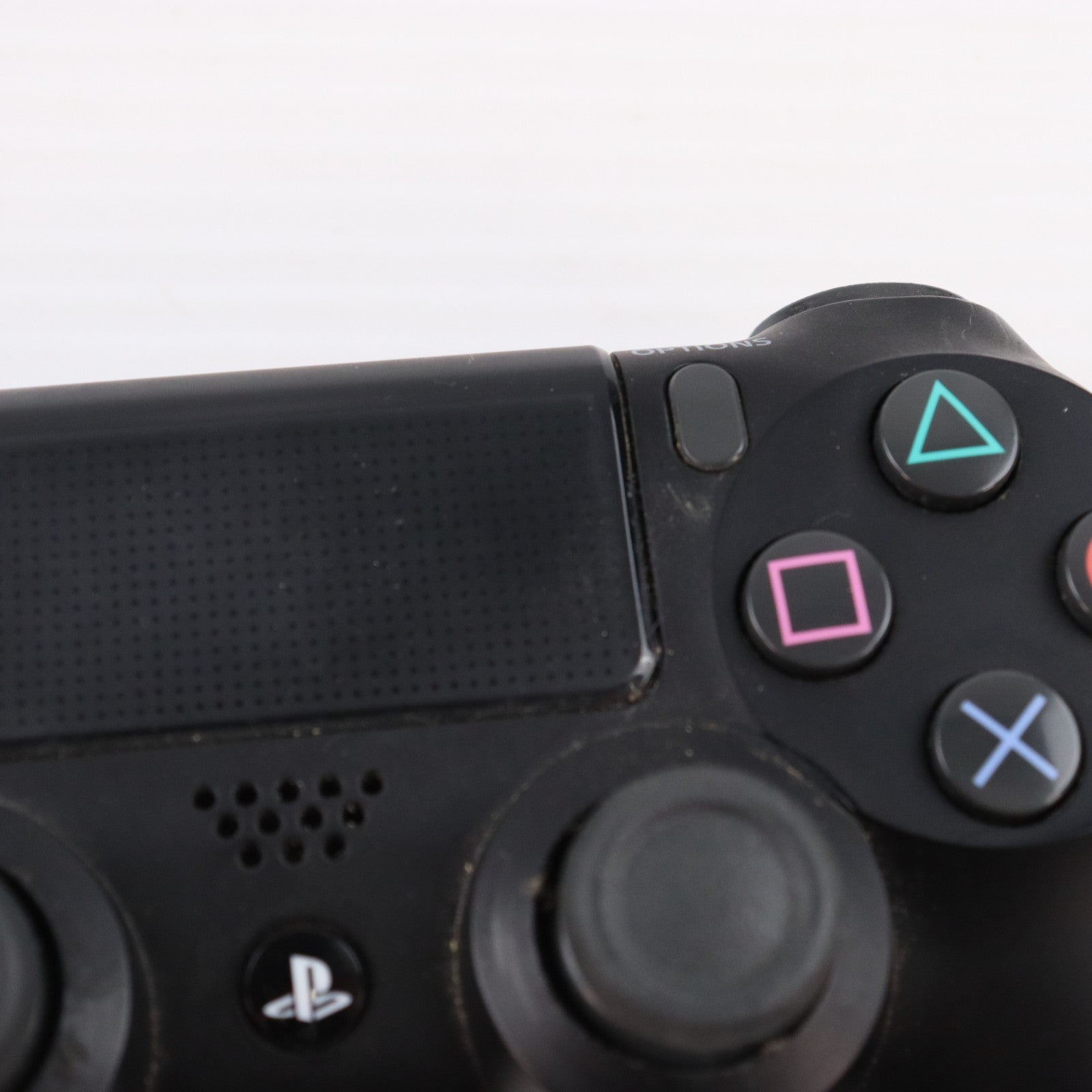 【中古即納】[PS4] (本体) PlayStation 4(プレイステーション4) ジェット・ブラック 1TB SIE(CUH-2000BB01)(20160915)