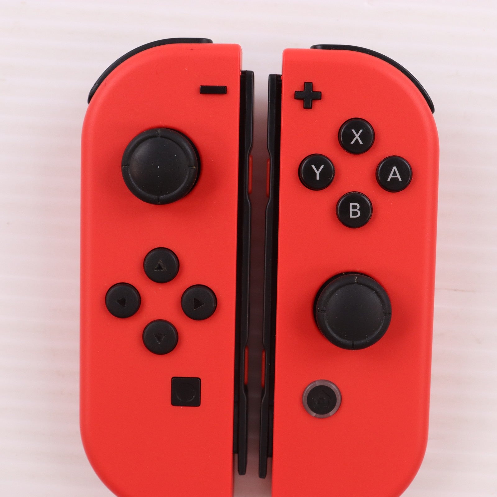 【中古即納】[Switch] (本体) Nintendo Switch(ニンテンドースイッチ) 有機ELモデル マリオレッド 任天堂(HEG-S-RAAAA)(20231006)
