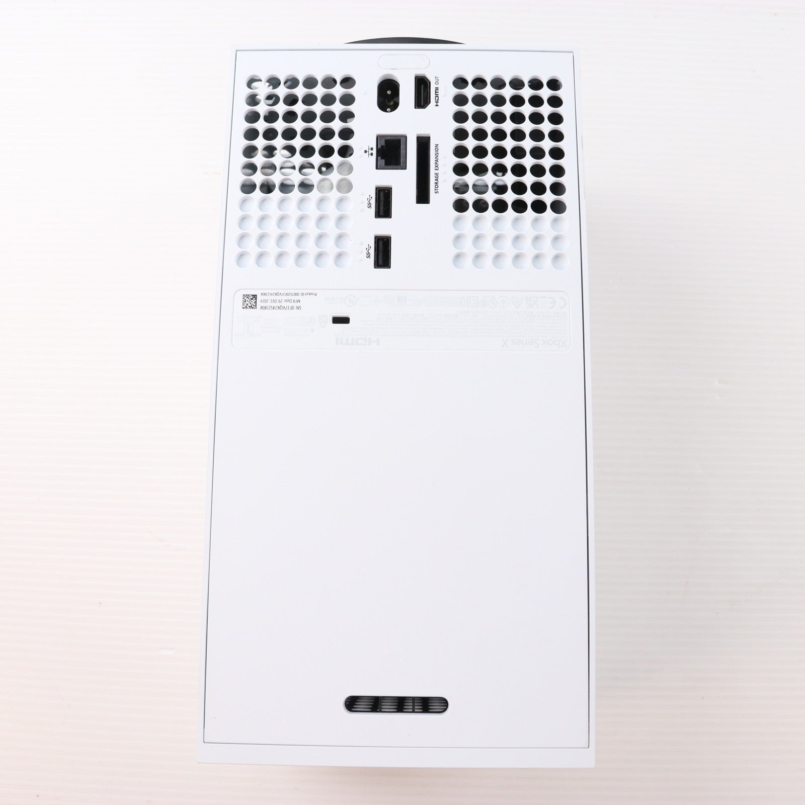【中古即納】[XboxX/S] (本体) Xbox Series X 1TB デジタルエディション 日本マイクロソフト(EP2-00708)(20241015)