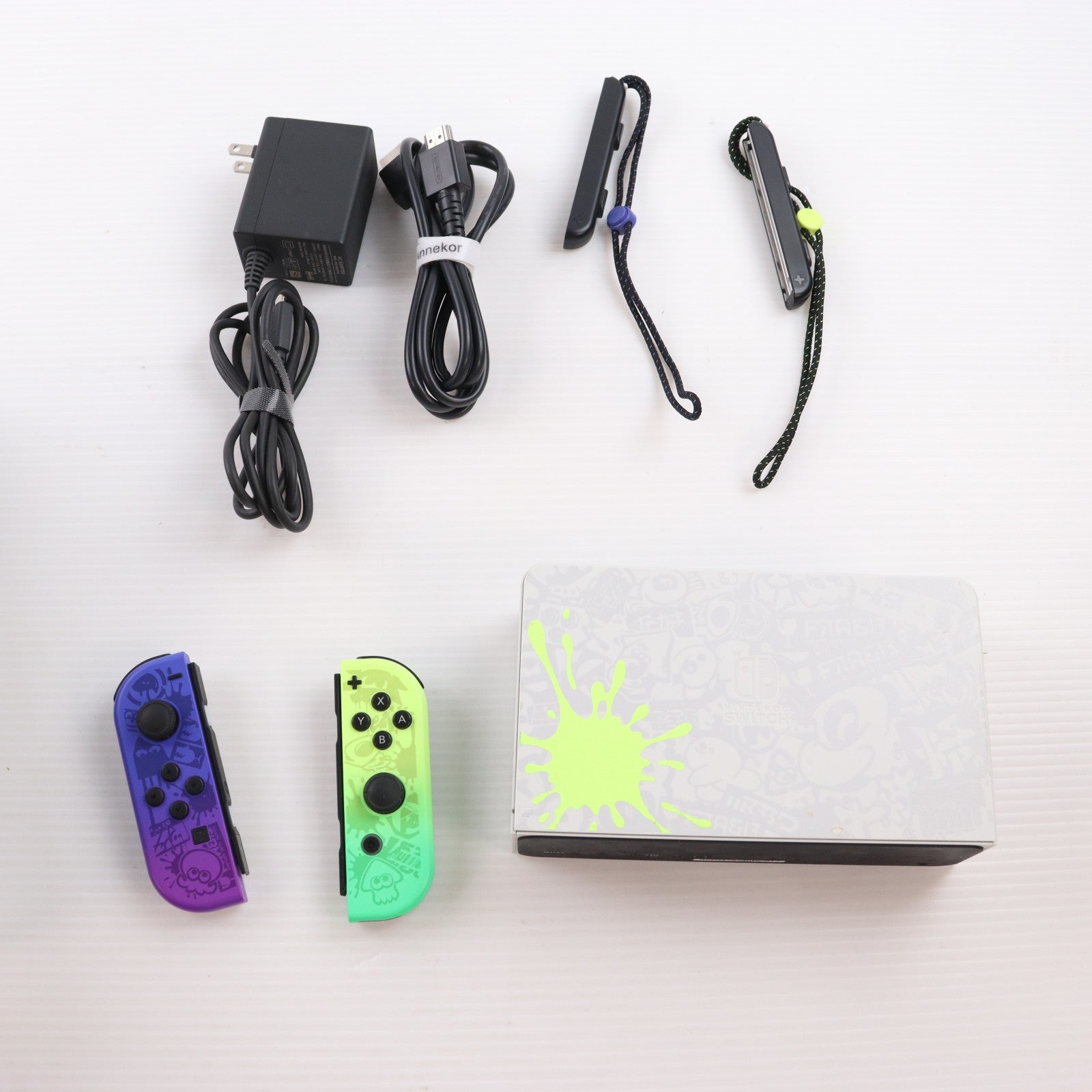 【中古即納】[Switch] (本体) Nintendo Switch(ニンテンドースイッチ) 有機ELモデル スプラトゥーン3エディション 任天堂(HEG-S-KCAAA)(20220826)