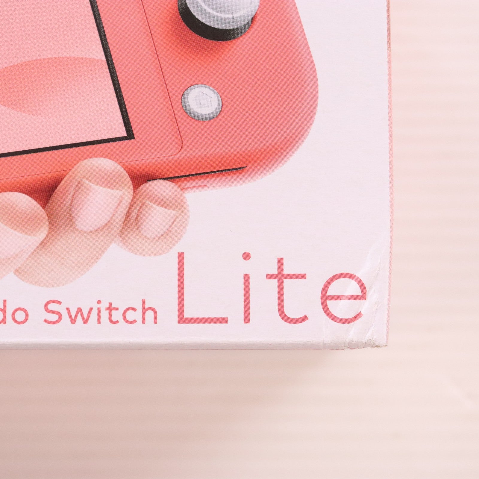 【中古即納】[Switch] (本体)(未使用) Nintendo Switch Lite(ニンテンドースイッチライト) コーラル 任天堂(HDH-S-PAZAA)(20200320)