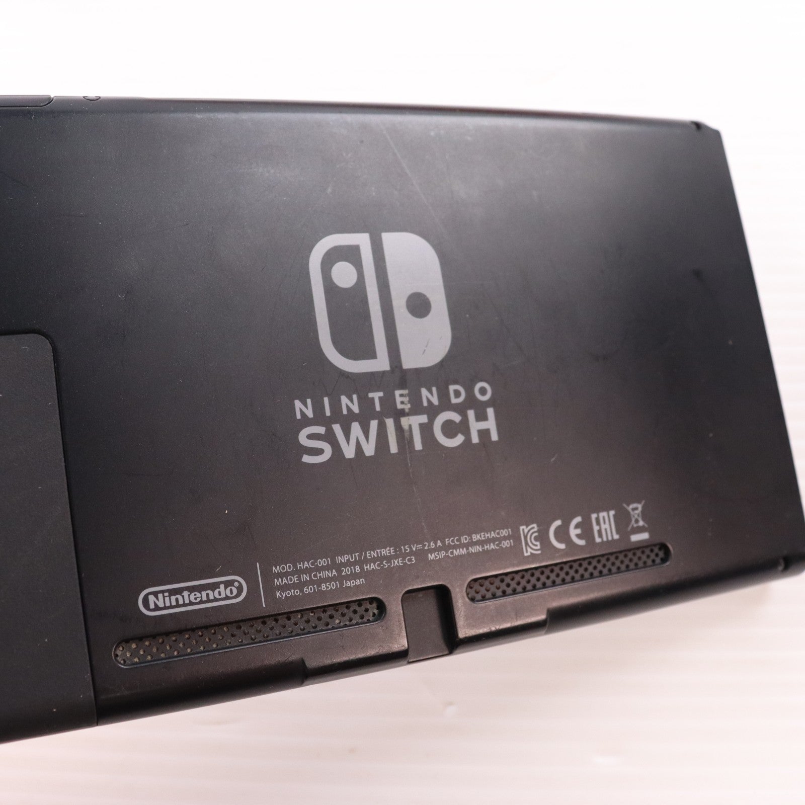 【中古即納】[Switch] (本体) Nintendo Switch(ニンテンドースイッチ) Joy-Con(L)/R グレー 任天堂(HAC-S-KAAAA)(20170303)