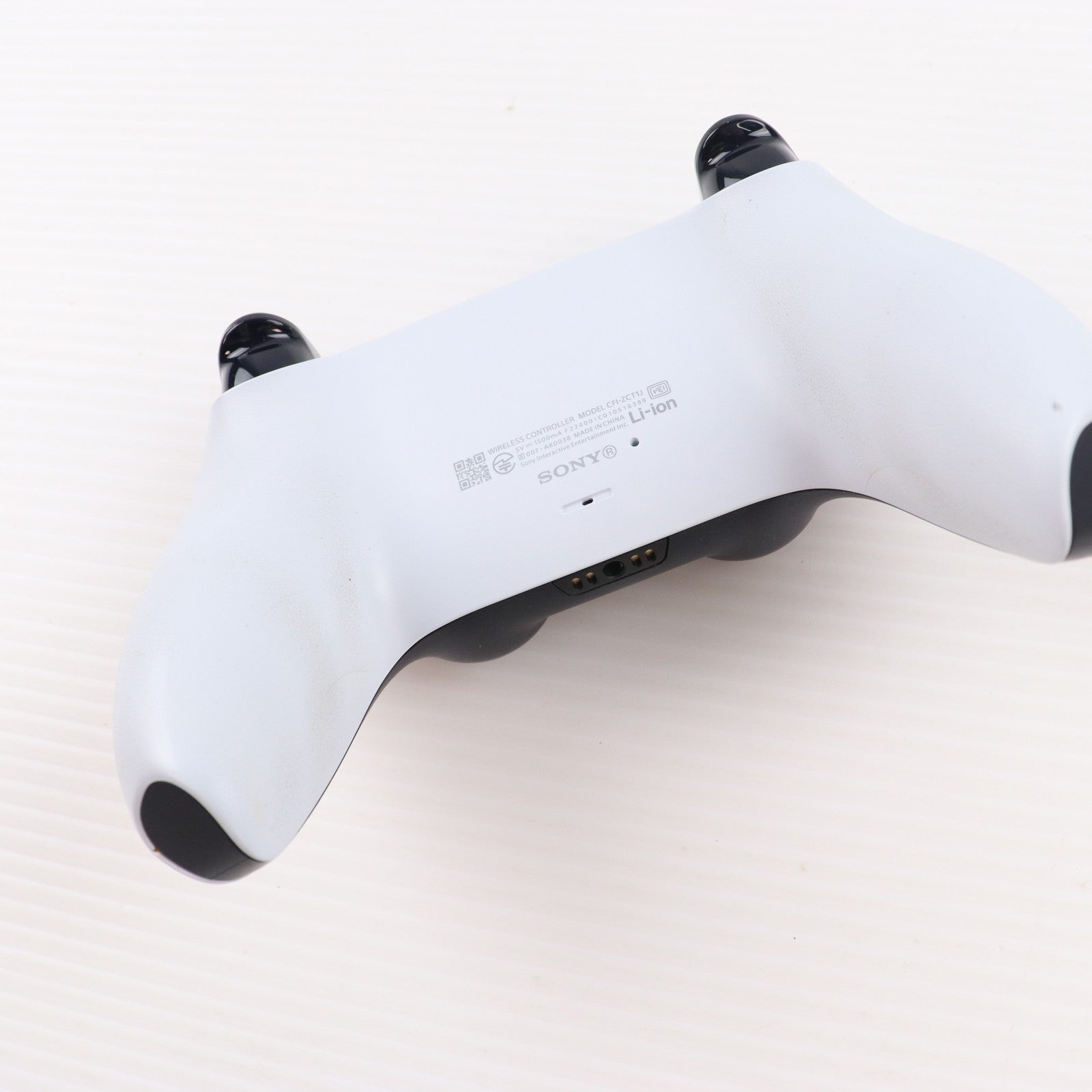 【中古即納】[PS5] (本体) PlayStation 5(プレイステーション5) デジタル・エディション SIE(CFI-1100B01)(20210720)