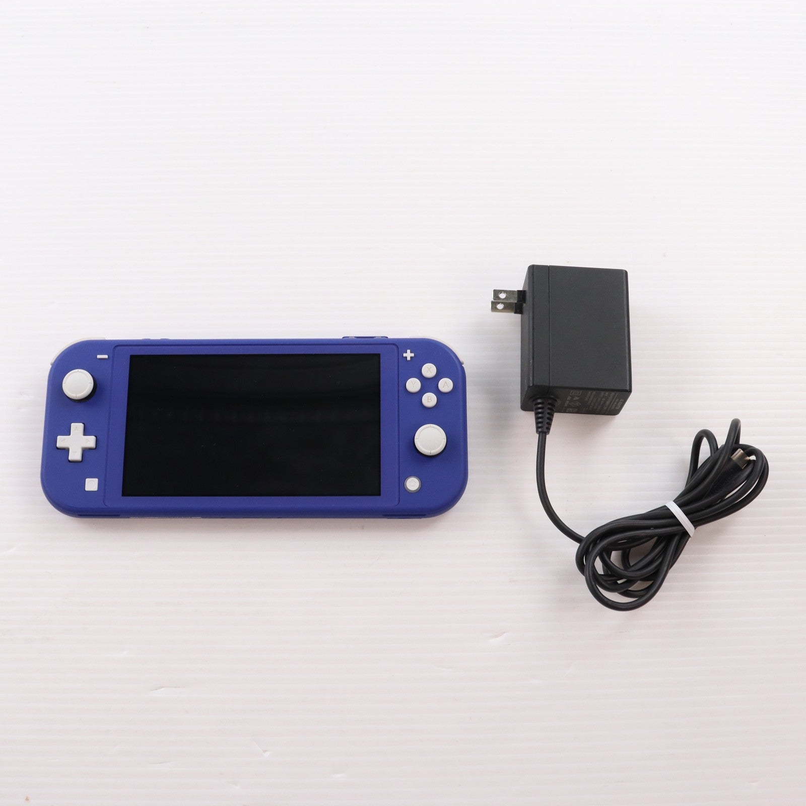 【中古即納】[Switch] (本体) Nintendo Switch Lite(ニンテンドースイッチライト) ブルー 任天堂(HDH-S-BBZAA)(20210521)