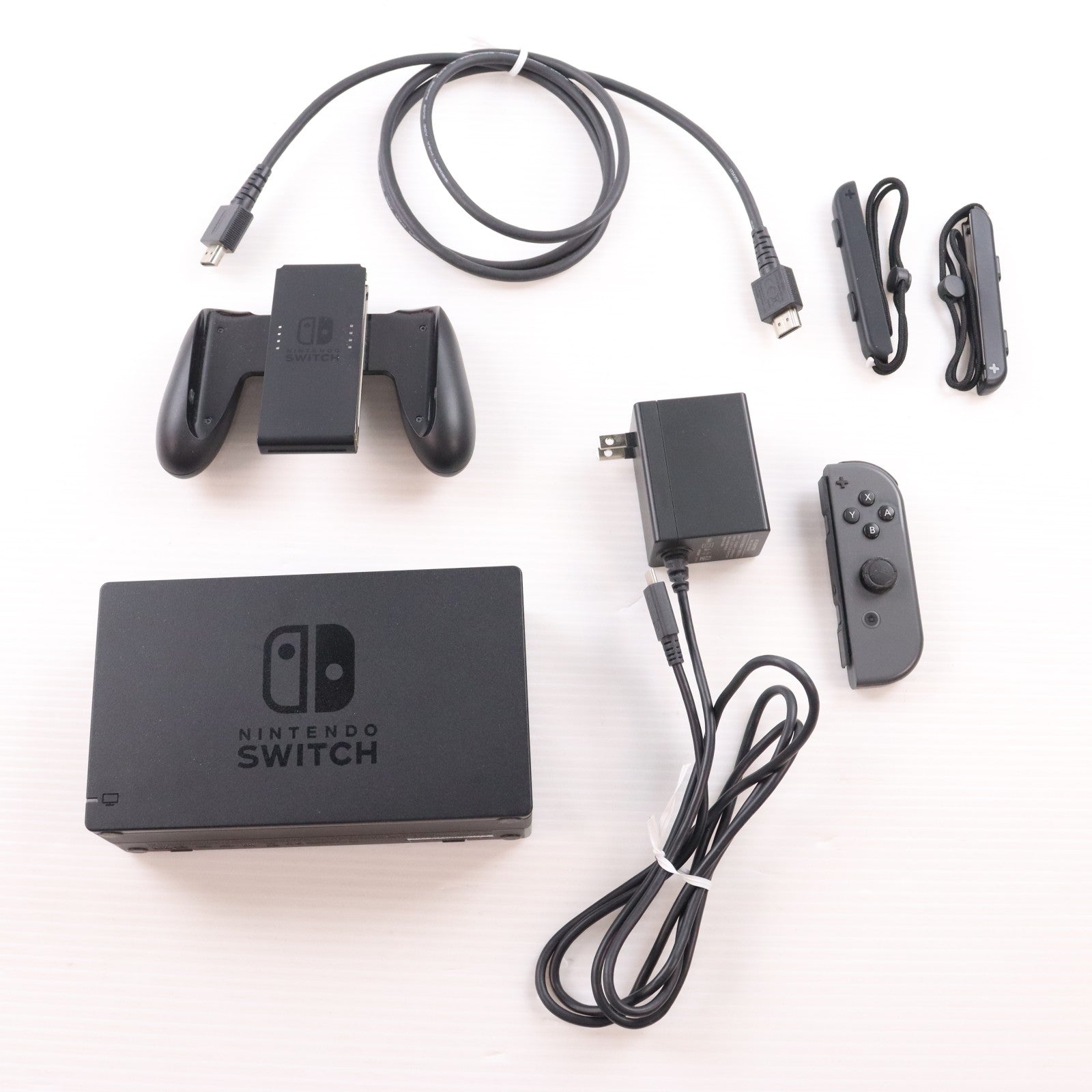 【中古即納】[Switch] (本体) Nintendo Switch(ニンテンドースイッチ) Joy-Con(L)/R グレー 任天堂(HAC-S-KAAAA)(20170303)