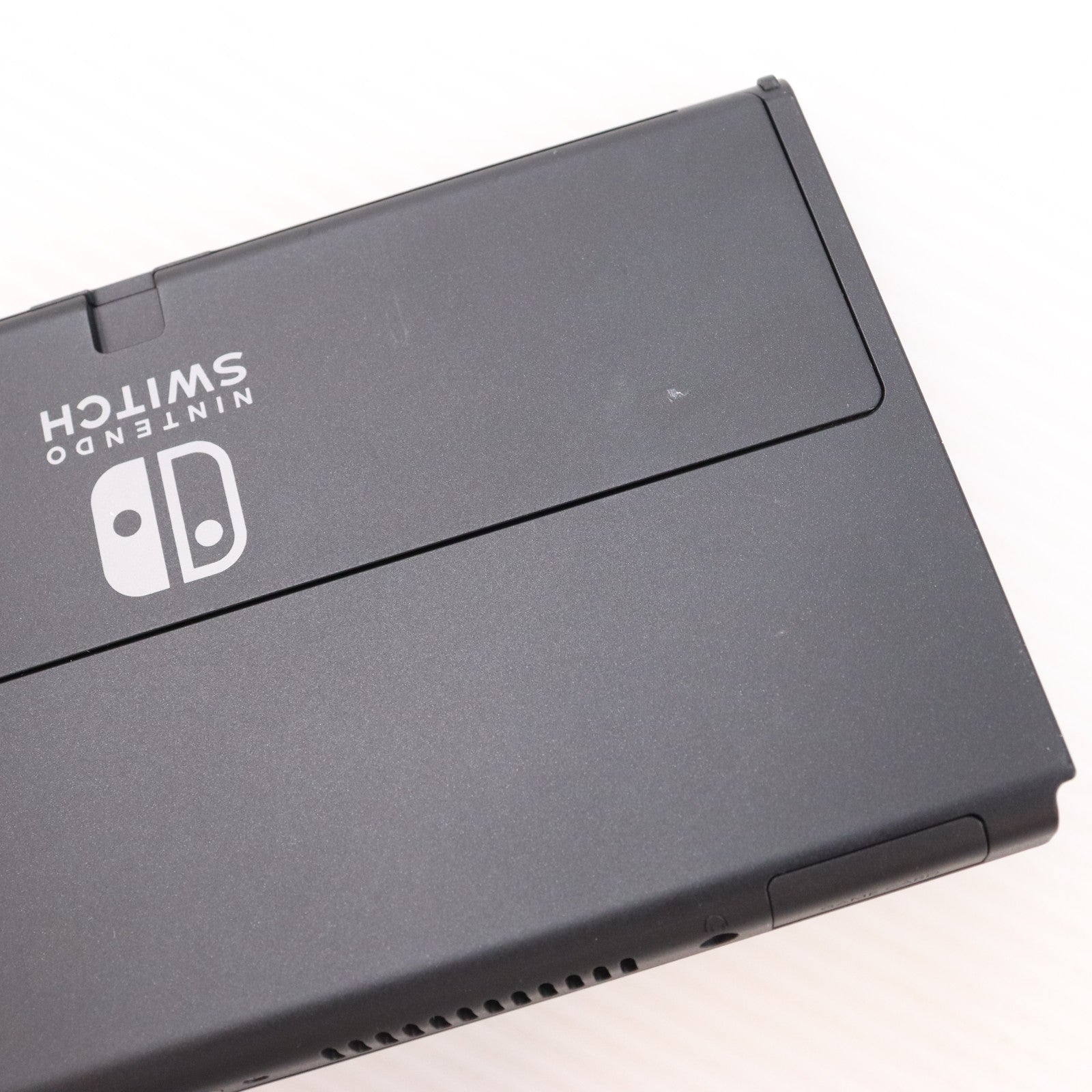 【中古即納】[Switch] (本体) Nintendo Switch(ニンテンドースイッチ) 有機ELモデル Joy-Con(L) ネオンブルー/(R) ネオンレッド 任天堂(HEG-S-KABAA)(20211008)
