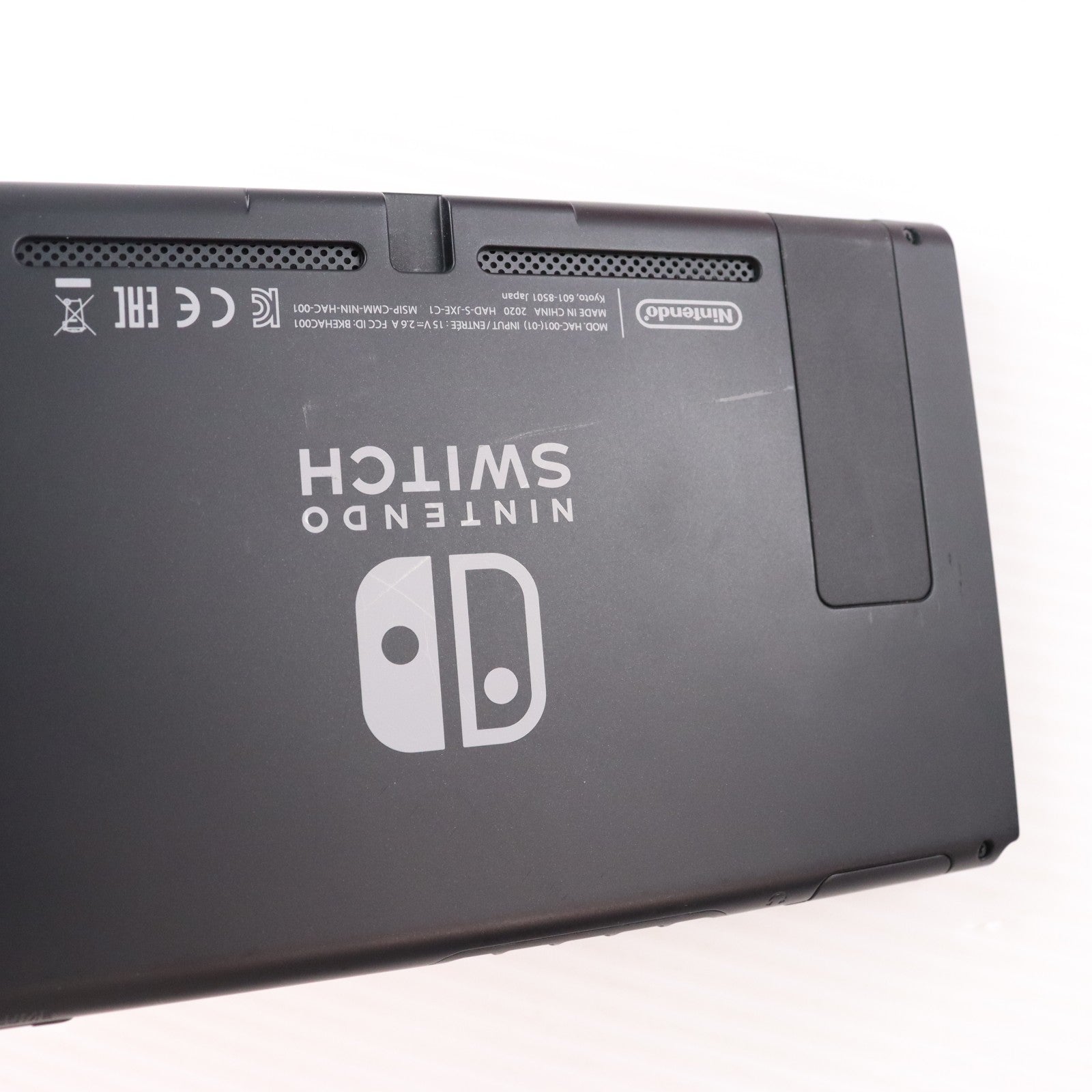 【中古即納】[Switch] (本体) Nintendo Switch(ニンテンドースイッチ) Joy-Con(L)/R グレー 任天堂(HAD-S-KAAAA)(20190830)