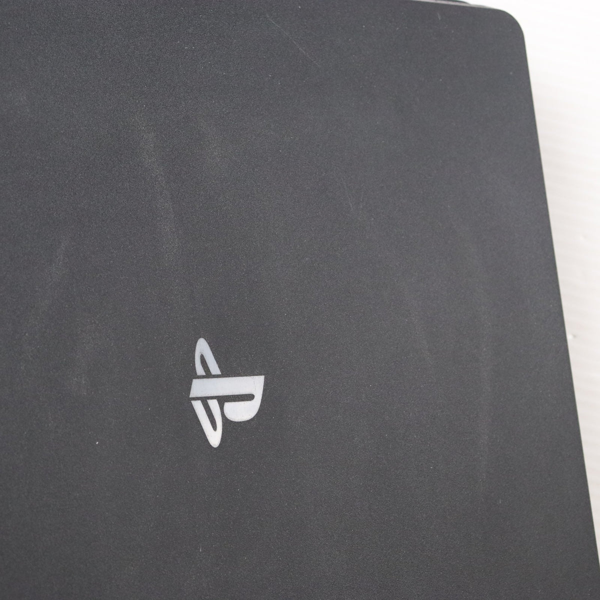 【中古即納】[PS4] (本体) PlayStation 4(プレイステーション4) ジェット・ブラック HDD500GB SIE(CUH-2000AB01)(20160915)