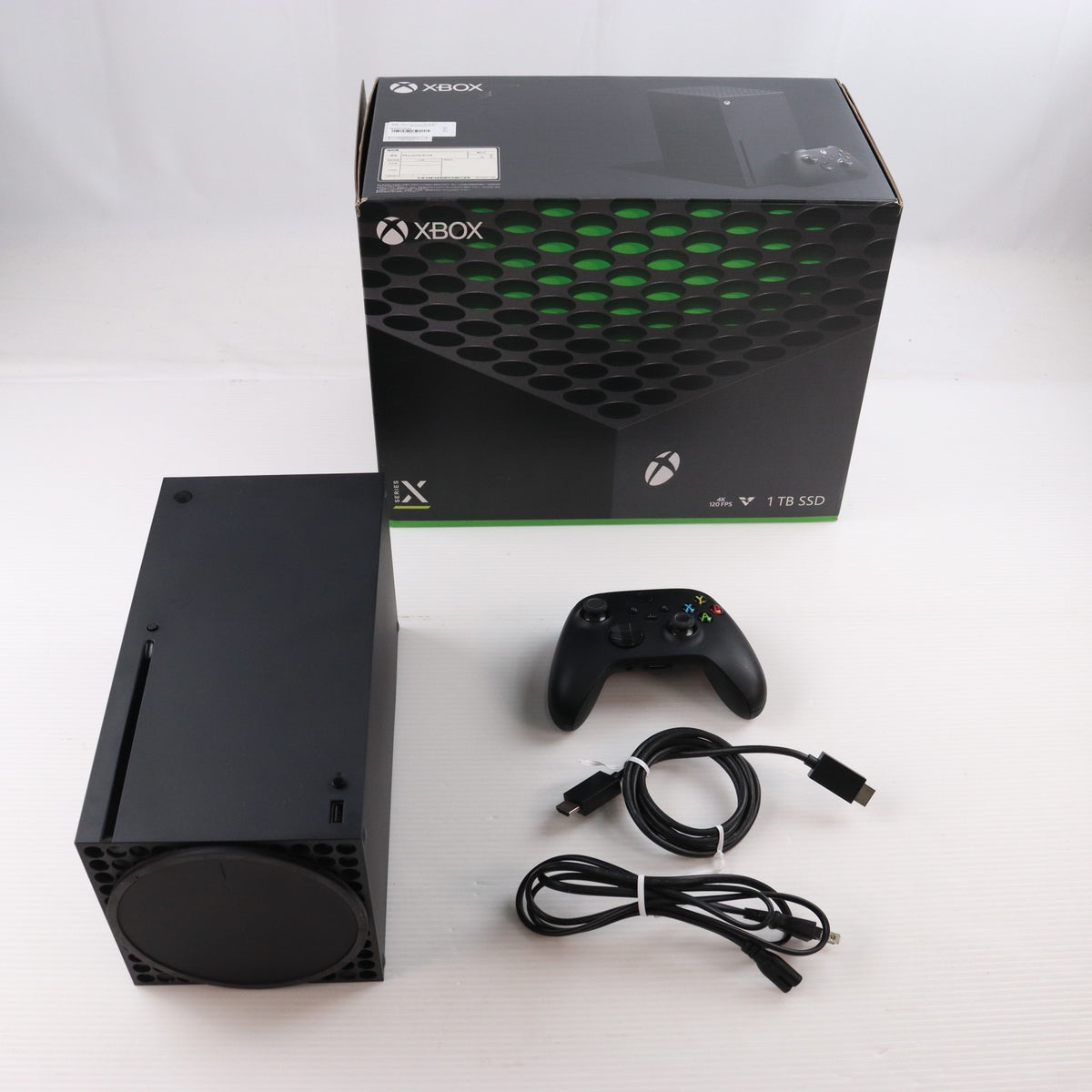 【中古即納】[XboxX/S] (本体) Xbox Series X 1TB 日本マイクロソフト(RRT-00015)(20201110)