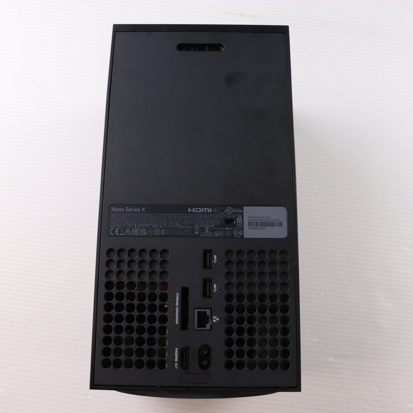 【中古即納】[XboxX/S] (本体) Xbox Series X 1TB 日本マイクロソフト(RRT-00015)(20201110)