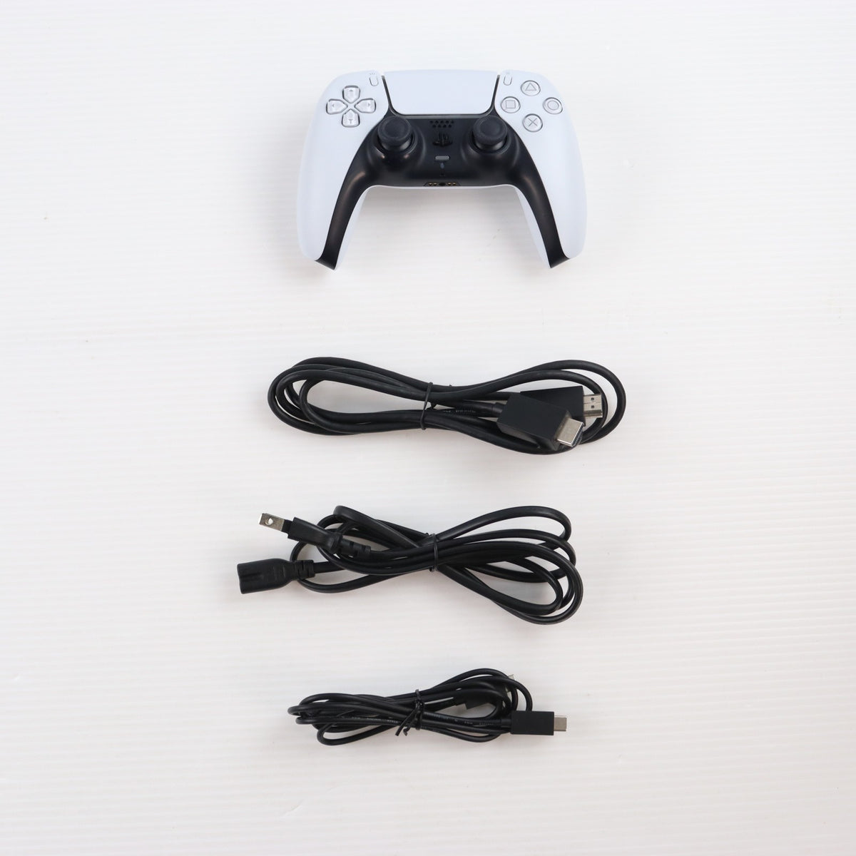 【中古即納】[PS5] (本体) PlayStation 5(プレイステーション5) slimモデル(スリムモデル) SIE(CFI-2000A01)(20231110)