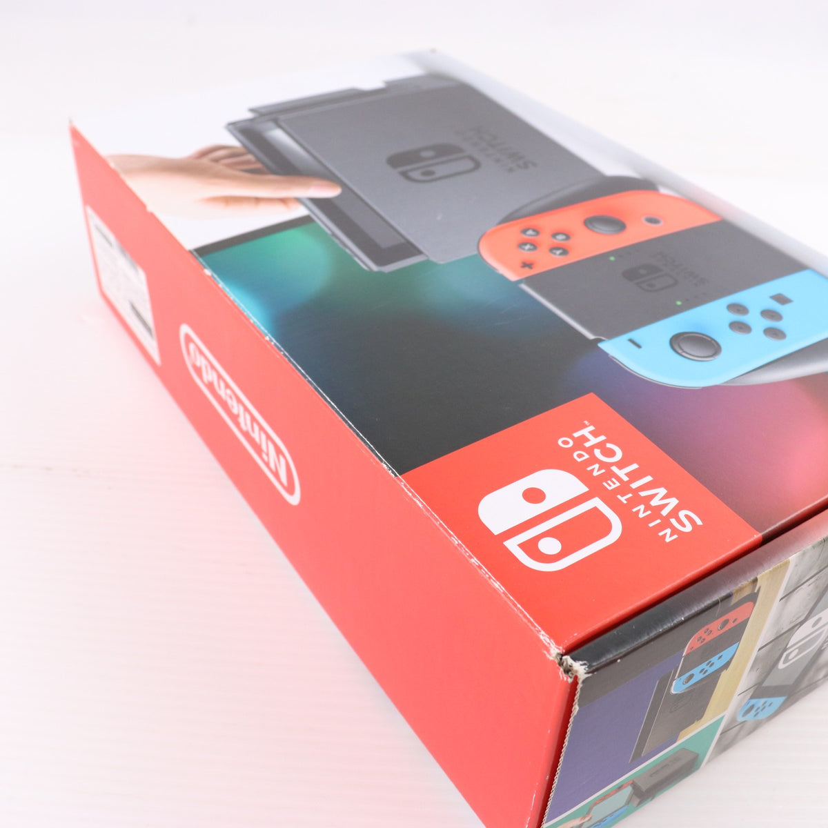 【中古即納】[Switch] (本体) Nintendo Switch(ニンテンドースイッチ) Joy-Con(L) ネオンブルー/R ネオンレッド 任天堂(HAC-S-KABAA)(20170303)