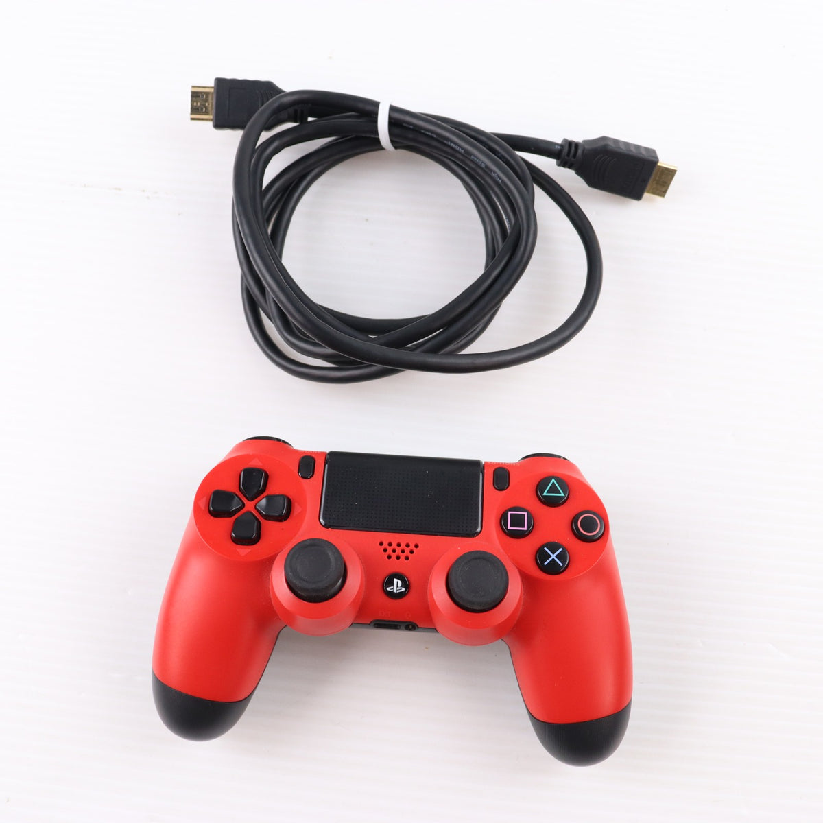 【中古即納】[PS4] (本体) PlayStation 4 Pro(プレイステーション4 プロ) ジェット・ブラック 2TB SIE(CUH-7200CB01)(20181121)