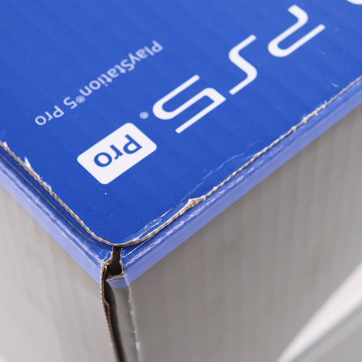 【中古即納】[PS5] (本体) PlayStation 5 Pro(プレイステーション5 プロ) SIE(CFI-7100B01)(20251223)