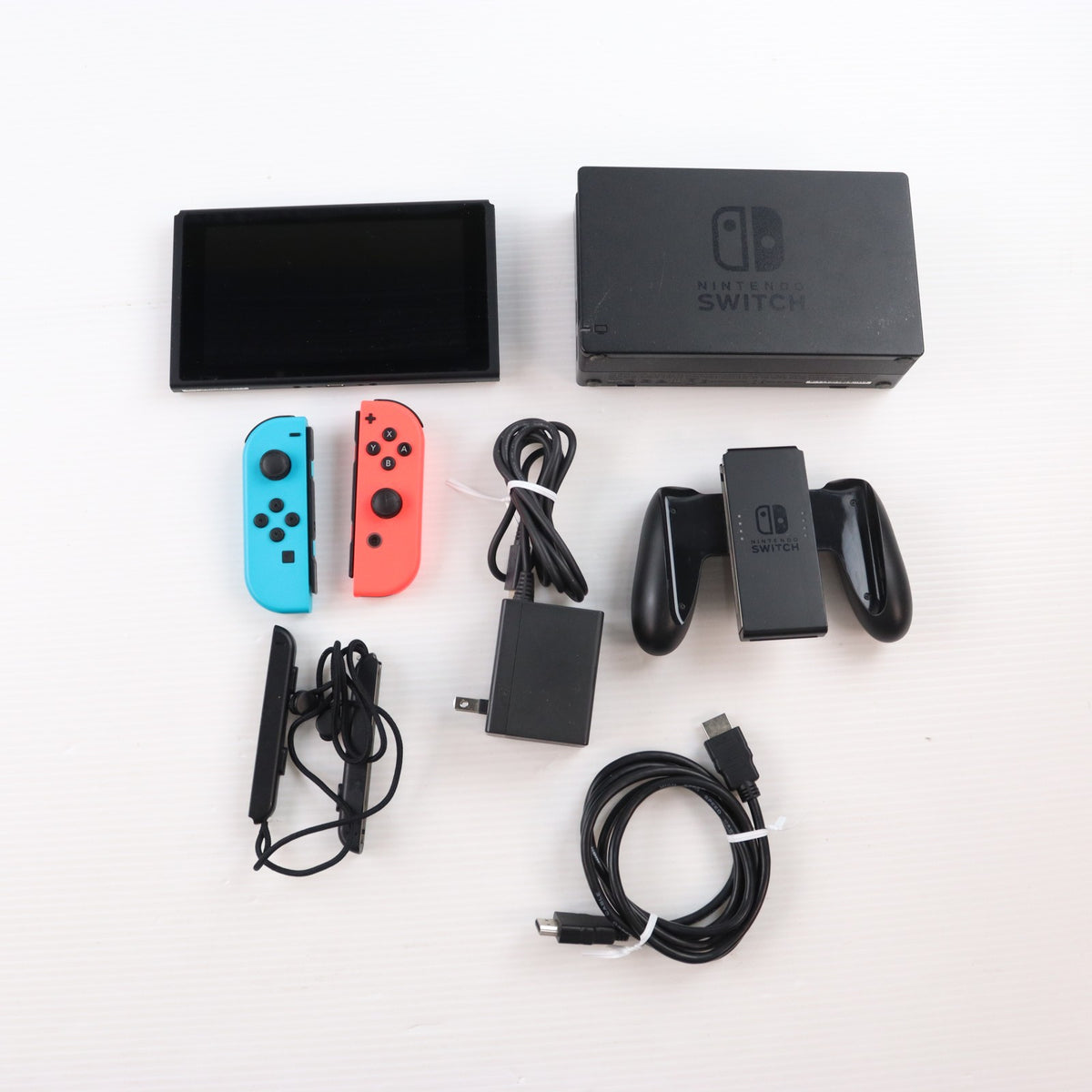 【中古即納】[Switch] (本体) Nintendo Switch(ニンテンドースイッチ) Joy-Con(L) ネオンブルー/R ネオンレッド 任天堂(HAD-S-KABAH)(20190830)