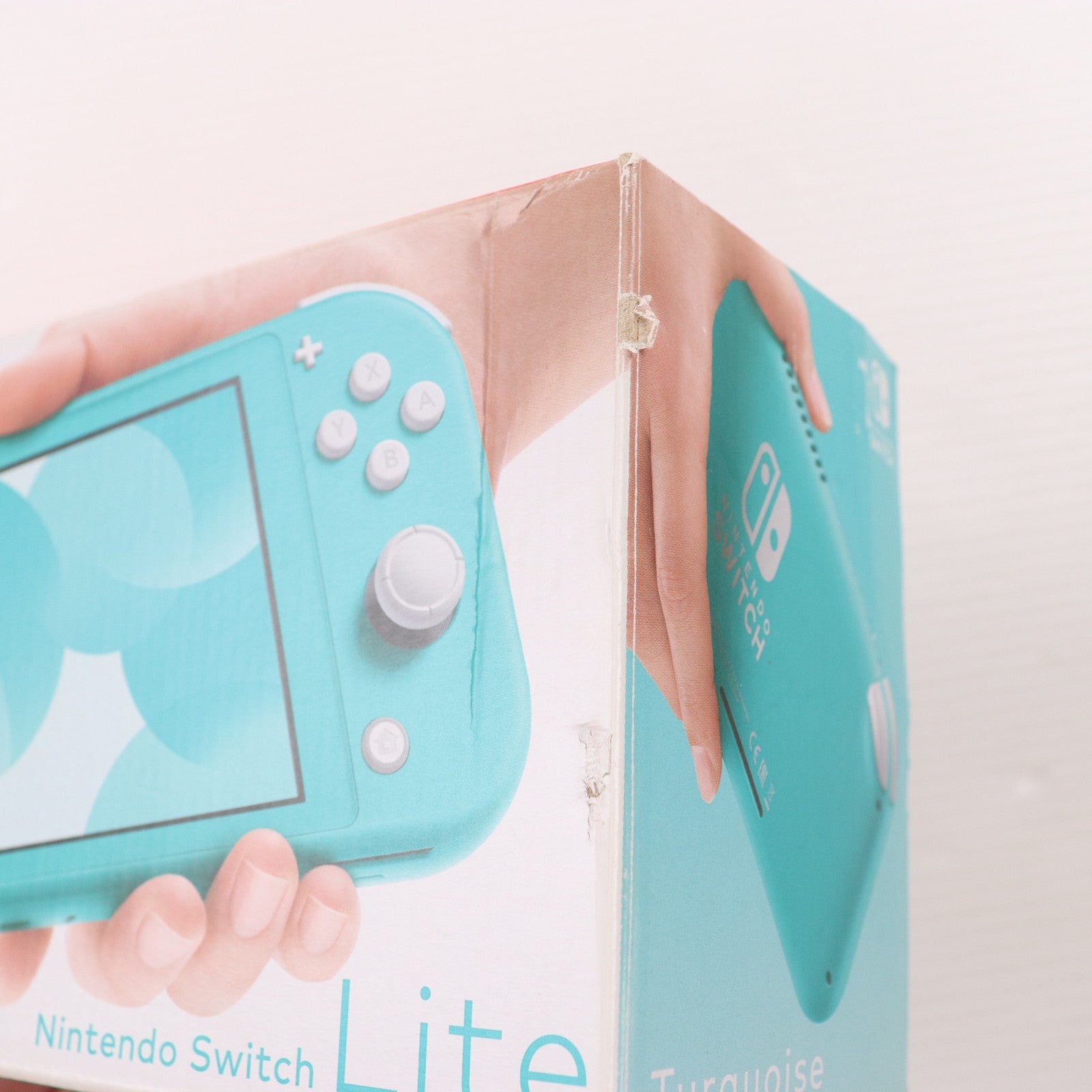 【中古即納】[Switch] (本体) Nintendo Switch Lite(ニンテンドースイッチライト) ターコイズ 任天堂(HDH-S-BAZAA)(20190920)