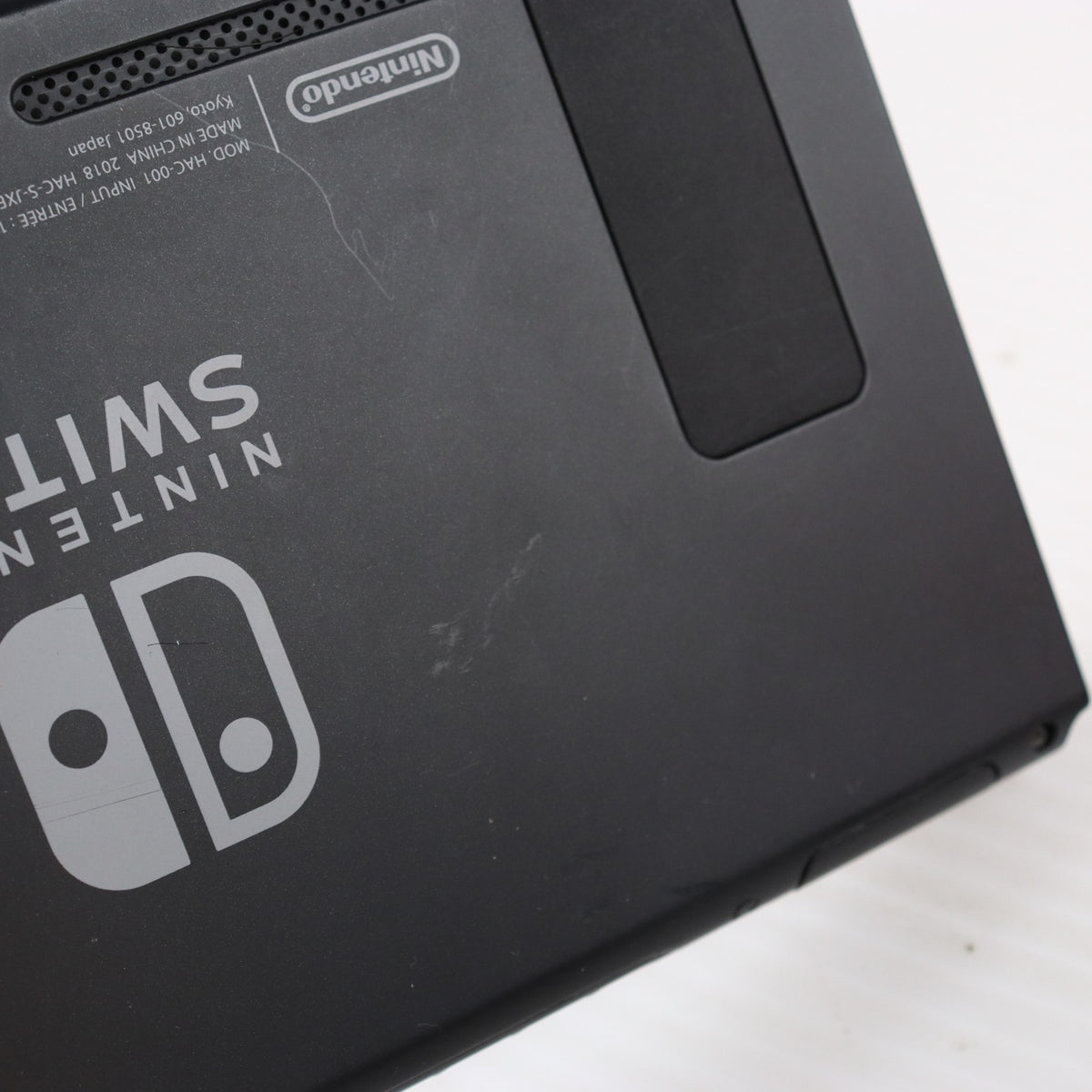 【中古即納】[Switch] (本体) Nintendo Switch(ニンテンドースイッチ) Joy-Con(L) ネオンブルー/R ネオンレッド 任天堂(HAC-S-KABAA)(20170303)
