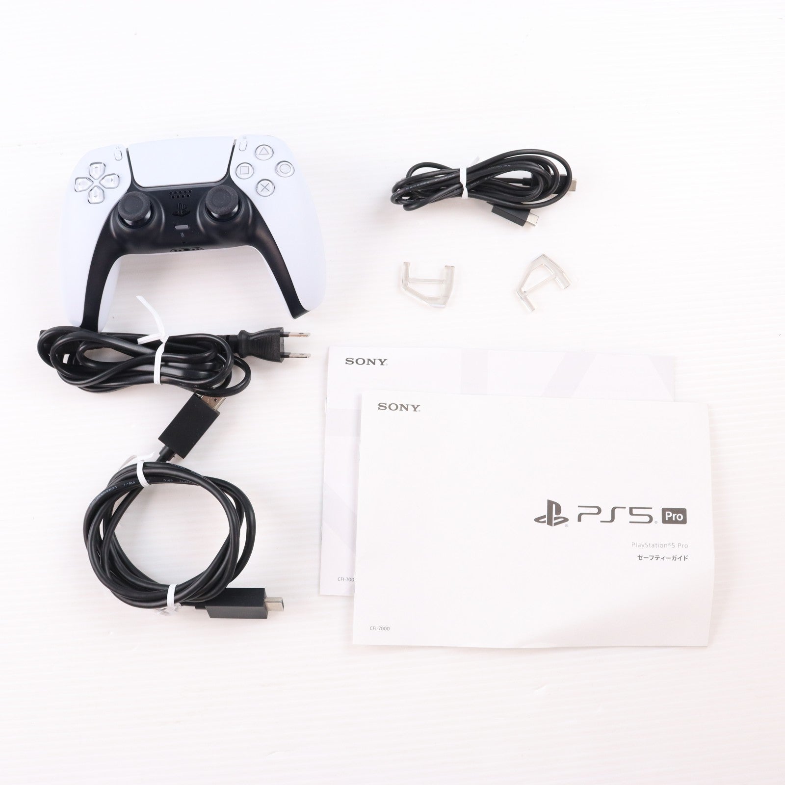 【中古即納】[PS5] (本体) PlayStation5 Pro(プレイステーション5 プロ) SIE(CFI-7000B01)(20241107)