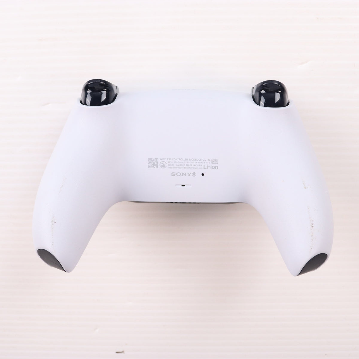 【中古即納】[PS5] (本体) PlayStation5 Pro(プレイステーション5 プロ) SIE(CFI-7000B01)(20241107)