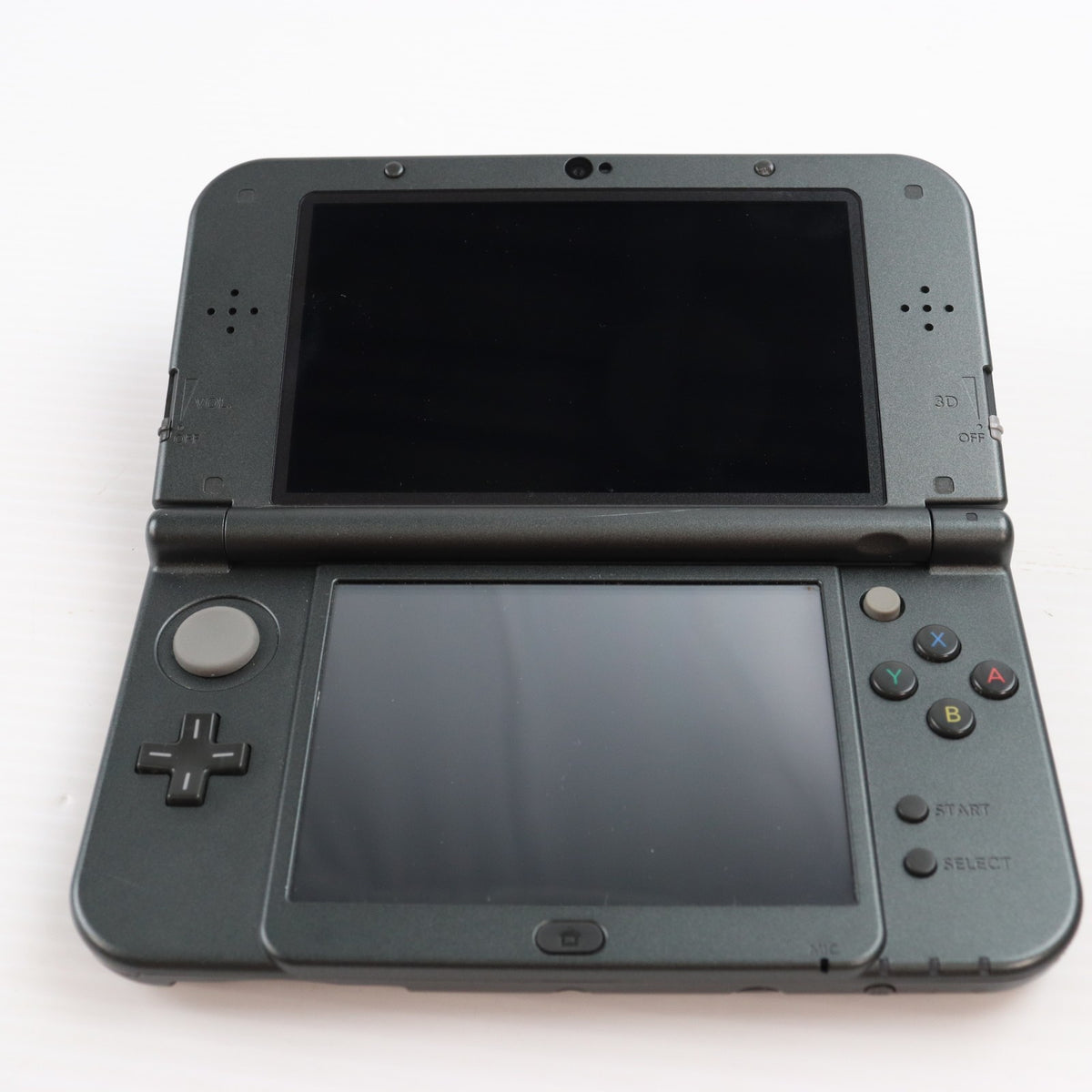 【中古即納】[3DS] (本体) Newニンテンドー3DS LL メタリックブラック 任天堂(RED-S-VAAA)(20141011)