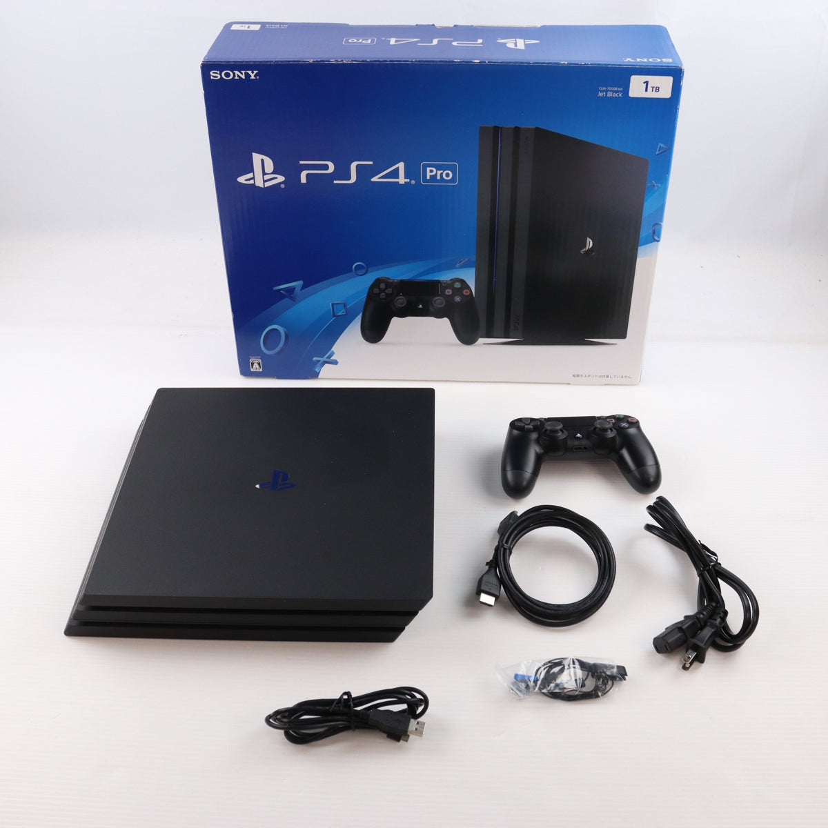 【中古即納】[PS4] (本体) PlayStation 4 Pro(プレイステーション4 プロ) ジェット・ブラック 1TB SIE(CUH-7000BB01)(20161110)