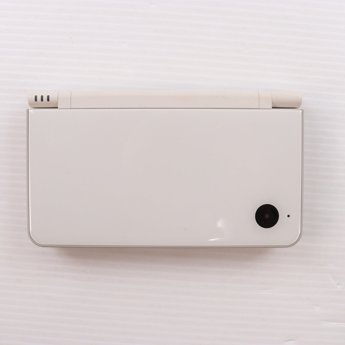 【中古即納】[NDS] (本体) ニンテンドーDsi LL ナチュラルホワイト 任天堂(UTL-S-WGA)(20091121)