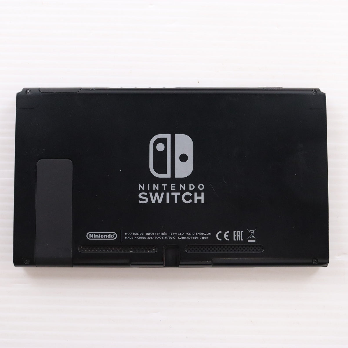 【中古即納】[Switch] (本体) Nintendo Switch(ニンテンドースイッチ) Joy-Con(L) ネオンブルー/R ネオンレッド 任天堂(HAC-S-KABAA)(20170303)