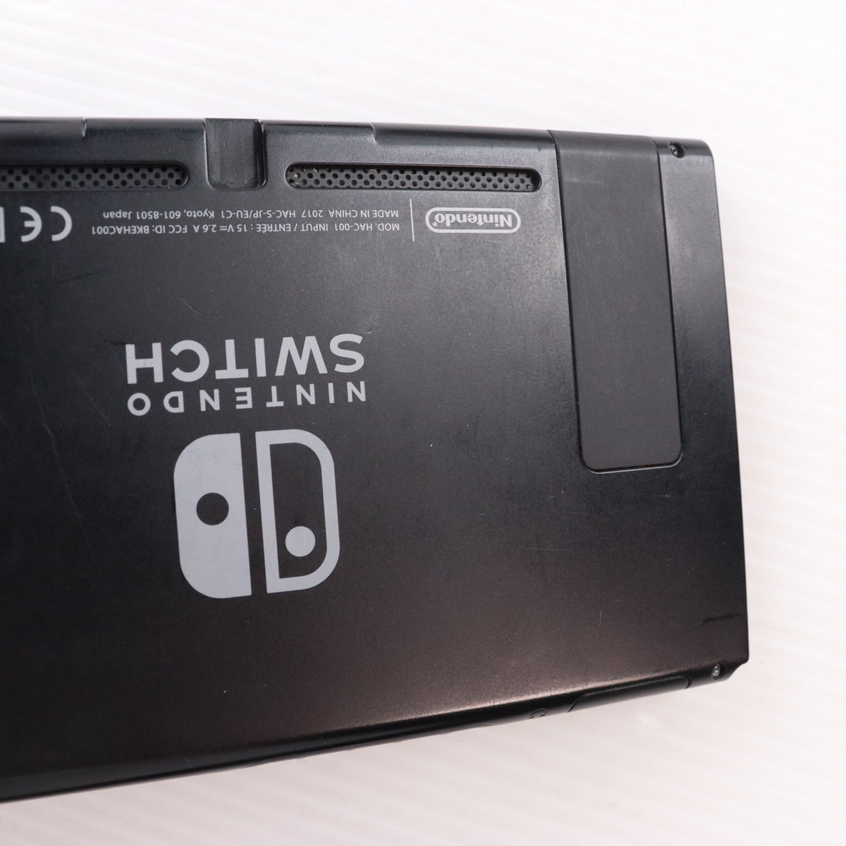 【中古即納】[Switch] (本体) Nintendo Switch(ニンテンドースイッチ) Joy-Con(L) ネオンブルー/R ネオンレッド 任天堂(HAC-S-KABAA)(20170303)
