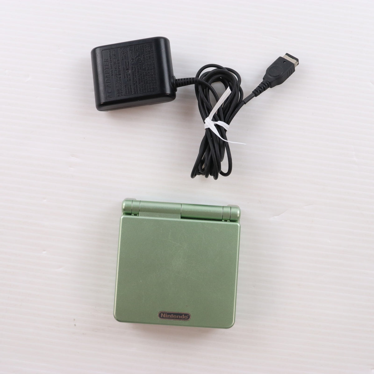【中古即納】[GBA] (本体) GAMEBOY ADVANCE SP(ゲームボーイアドバンスSP) パールグリーン 任天堂(AGS-S-PMA)(20041118)