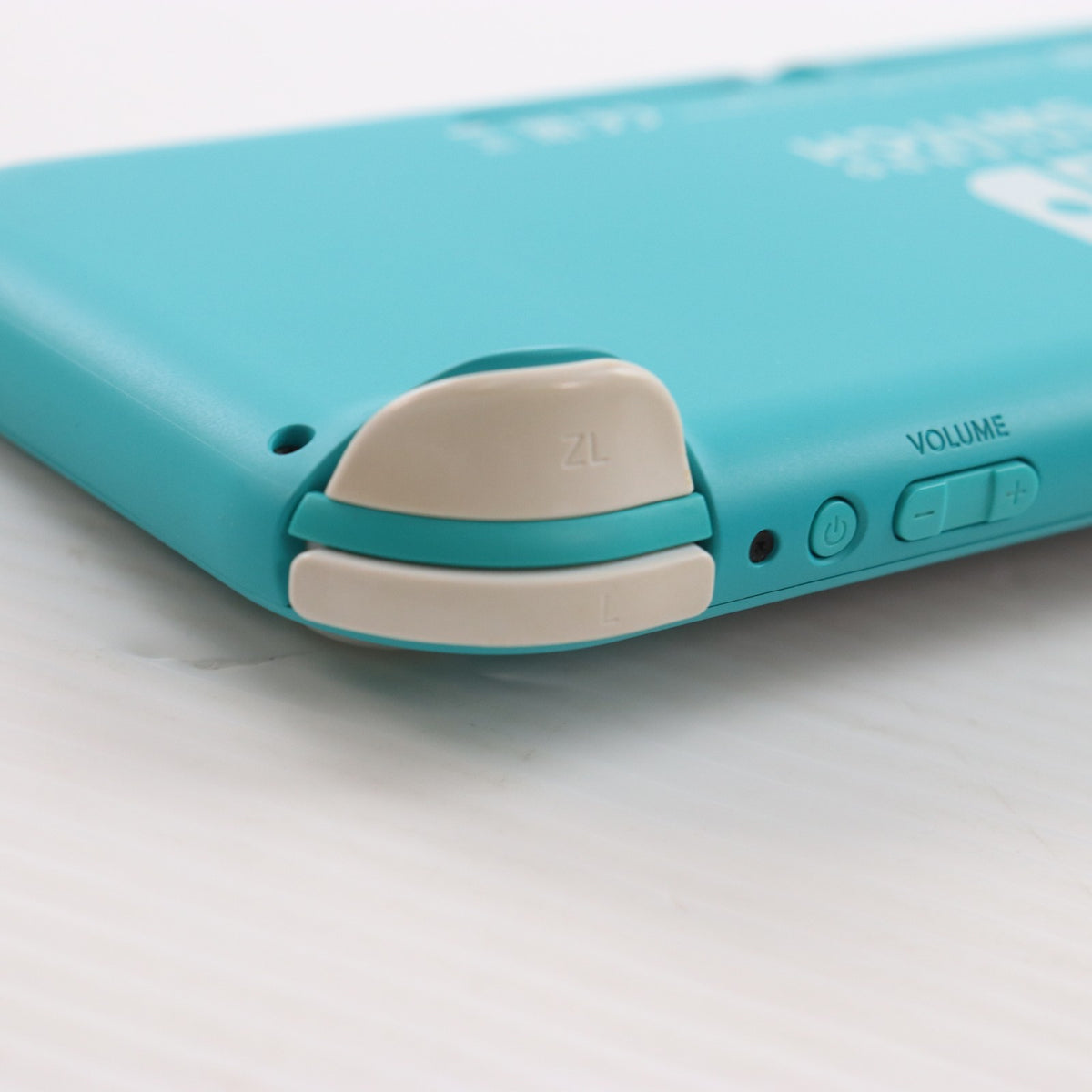 【中古即納】[Switch] (本体) Nintendo Switch Lite(ニンテンドースイッチライト) ターコイズ 任天堂(HDH-S-BAZAA)(20190920)