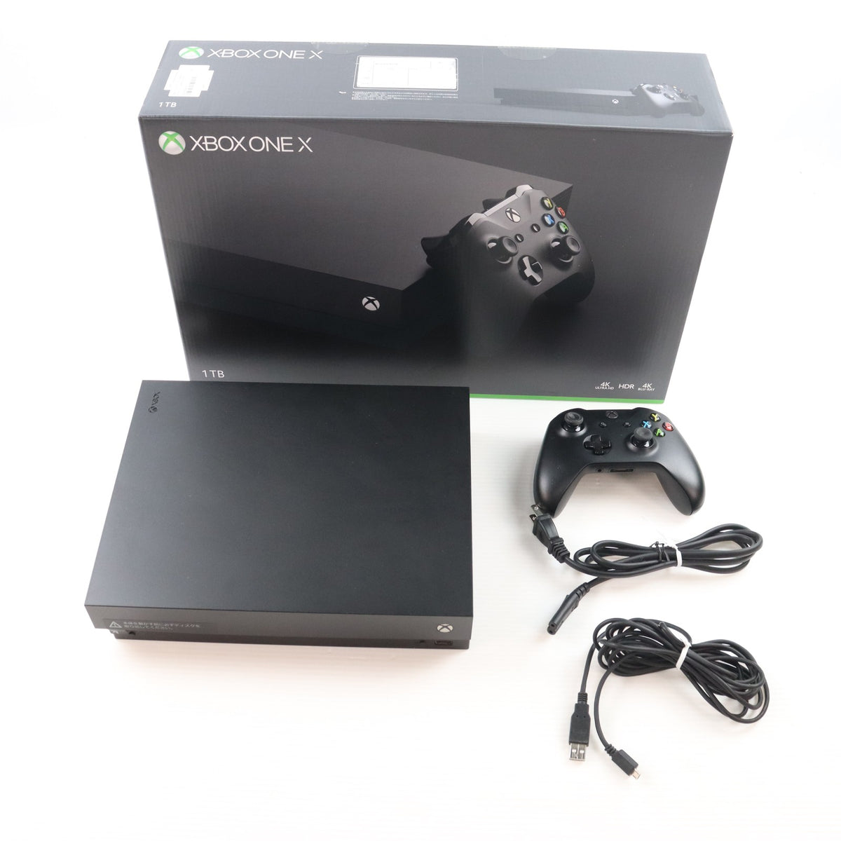 【中古即納】[XboxOne] (本体) Xbox One X 1TB 日本マイクロソフト(CYV-00015)(20171107)
