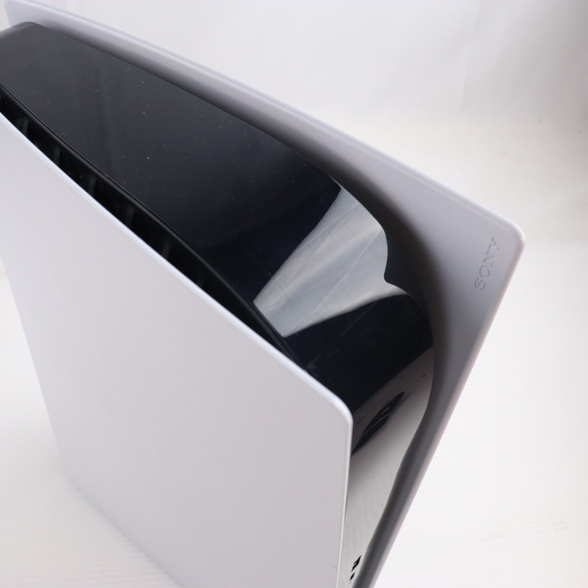 【中古即納】[PS5] (本体) PlayStation 5(プレイステーション5) デジタル・エディション SIE(CFI-1000B01)(20201112)
