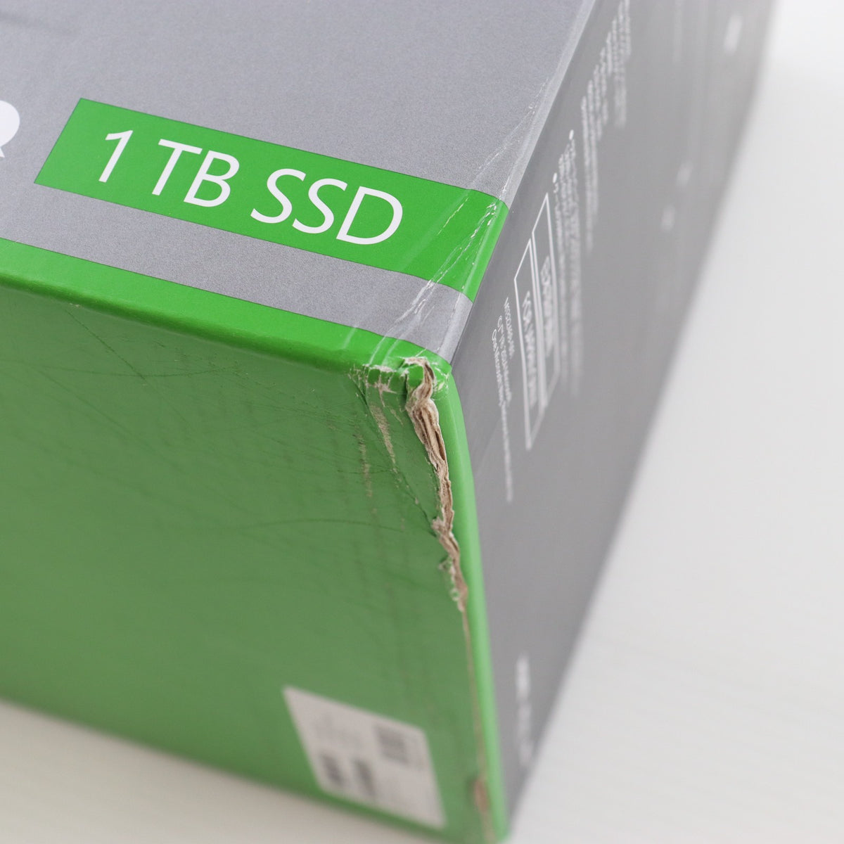 【中古即納】[XboxX/S] (本体) Xbox Series X 1TB デジタルエディション 日本マイクロソフト(EP2-00708)(20241015)