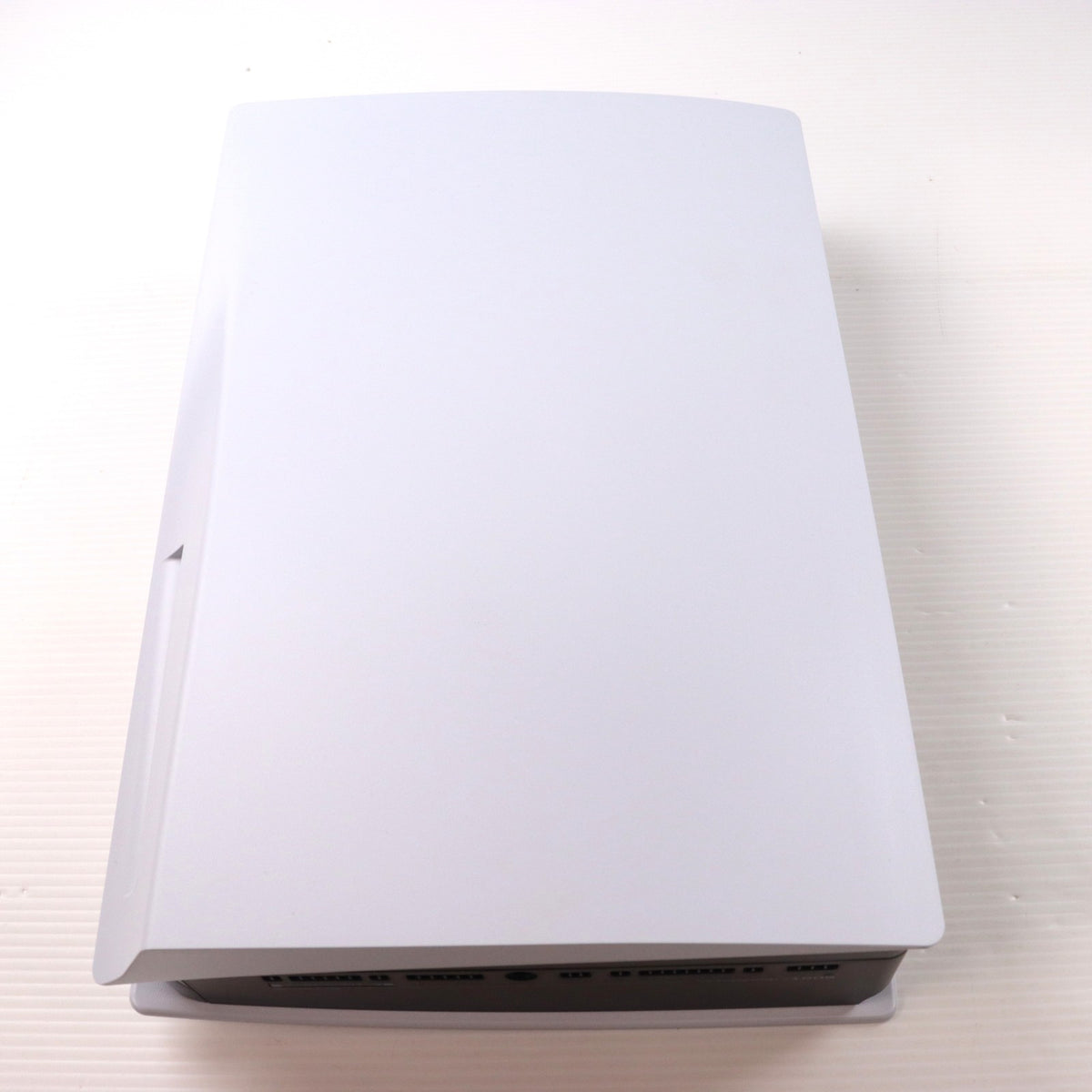 【中古即納】[PS5] (本体) PlayStation 5(プレイステーション5) SIE(CFI-1000A01)(20201112)