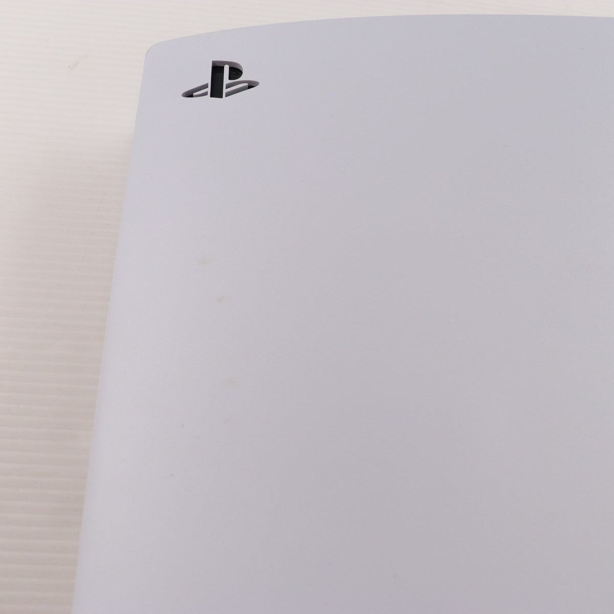 【中古即納】[PS5] (本体) PlayStation 5(プレイステーション5) SIE(CFI-1000A01)(20201112)