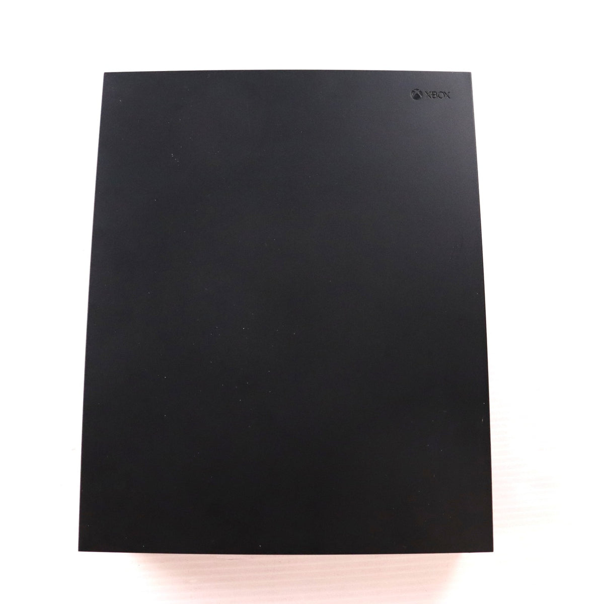 【中古即納】[XboxOne] (本体) Xbox One X 1TB 日本マイクロソフト(CYV-00015)(20171107)