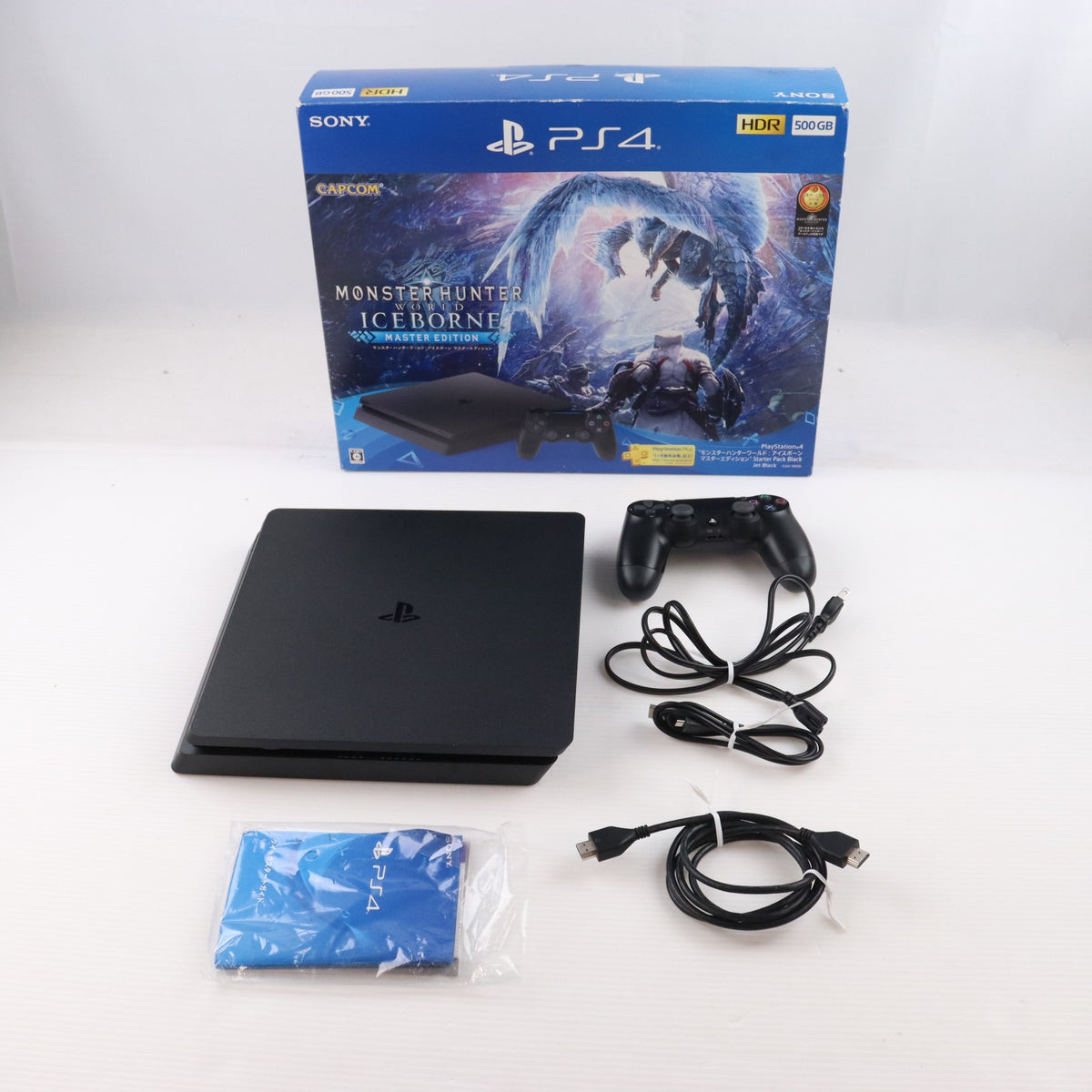 【中古即納】[PS4] (本体) PlayStation 4(プレイステーション4) ジェット・ブラック HDD500GB SIE(CUH-2200AB01)(20180702)