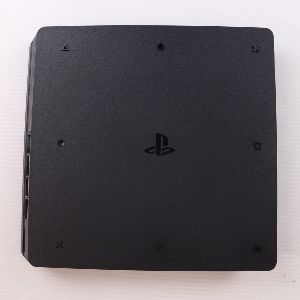 【中古即納】[PS4] (本体) PlayStation 4(プレイステーション4) ジェット・ブラック HDD500GB SIE(CUH-2200AB01)(20180702)