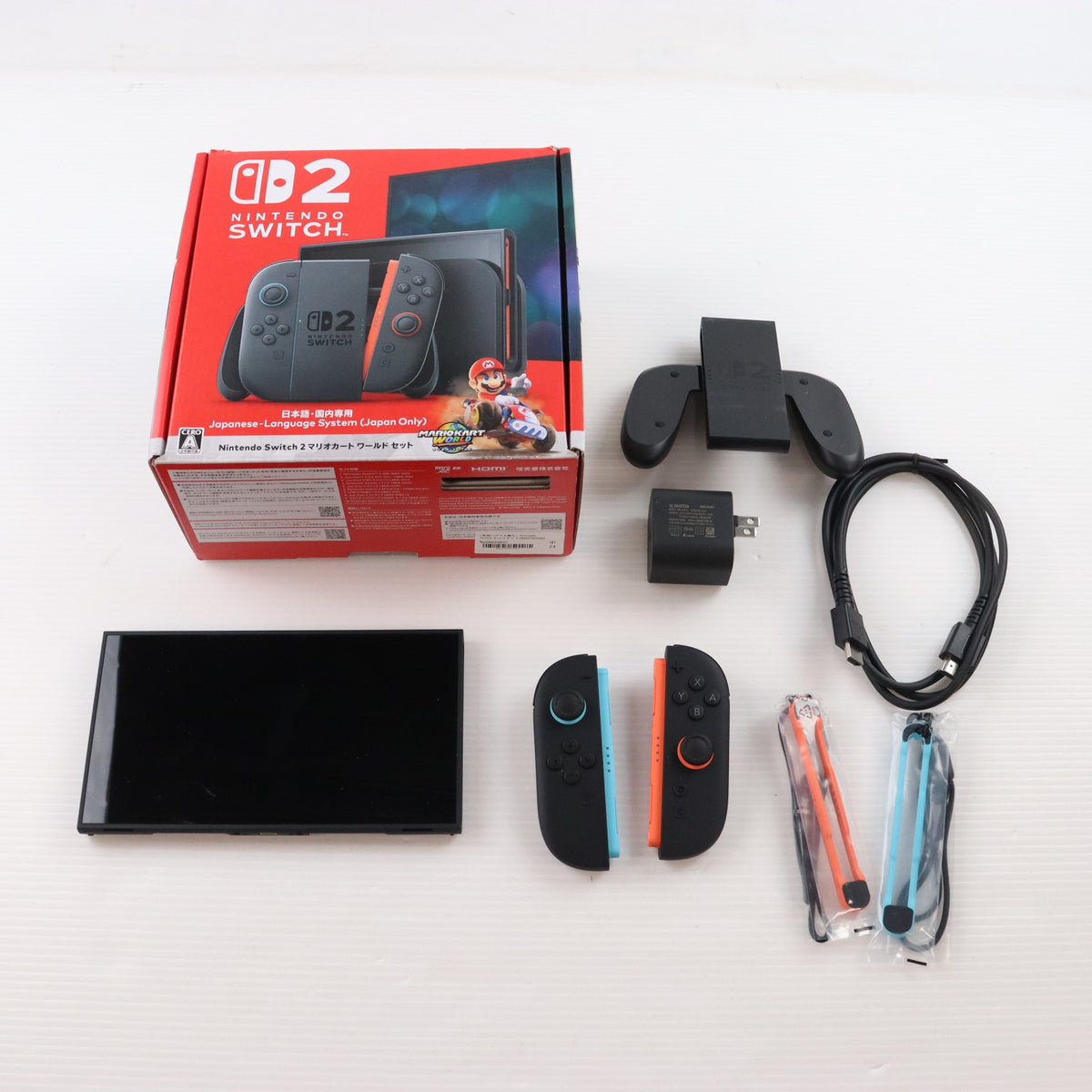 【中古即納】[Switch2] (本体)(ソフト無し) Nintendo Switch 2(ニンテンドースイッチ2)(日本語・国内専用) マリオカート ワールド セット 任天堂(BEE-S-KB6PA)(20250605)