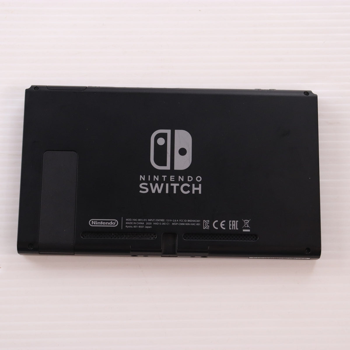 【中古即納】[Switch] (本体) Nintendo Switch(ニンテンドースイッチ) Joy-Con(L) ネオンブルー/R ネオンレッド 任天堂(HAC-S-KABAA)(20170303)