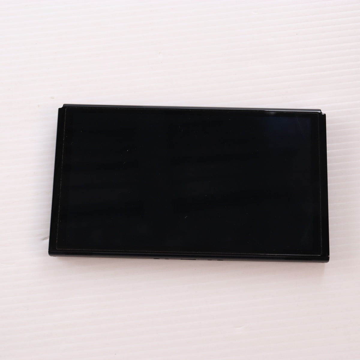 【中古即納】[Switch] (本体) Nintendo Switch(ニンテンドースイッチ) 有機ELモデル Joy-Con(L)/(R) ホワイト 任天堂(HEG-S-KAAAA)(20211008)