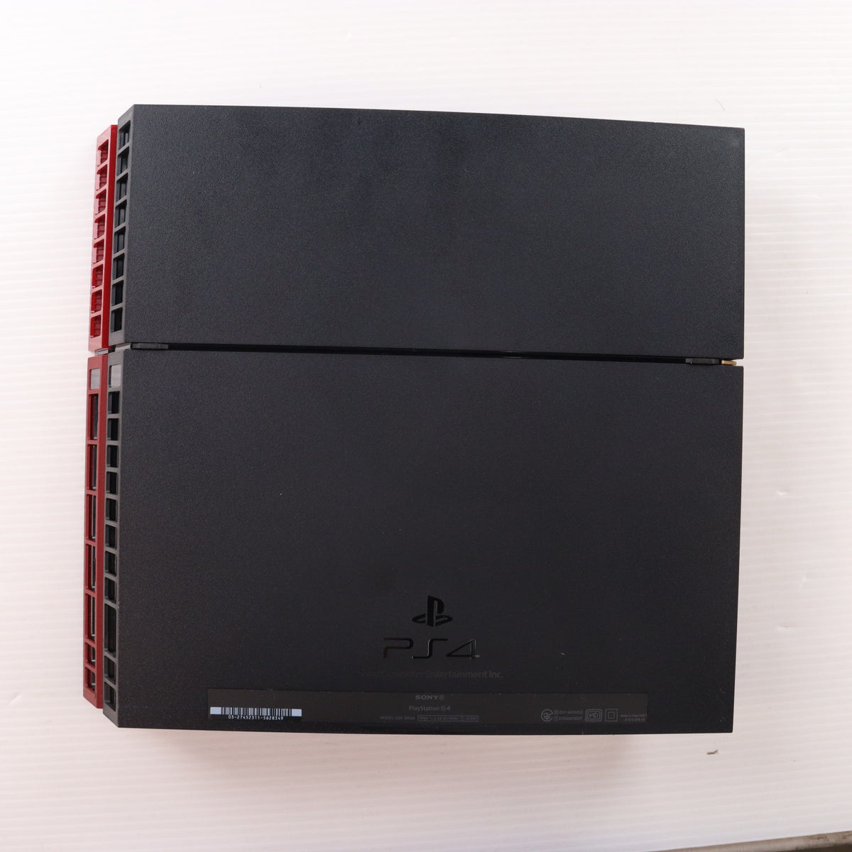 【中古即納】[PS4] (本体) PlayStation 4 METAL GEAR SOLID V LIMITED PACK THE PHANTOM PAIN EDITION(プレイステーション4 メタルギア ソリッド 5 リミテッドパック ファントムペインエディション) SCE(CUHJ-10009)(20150902)