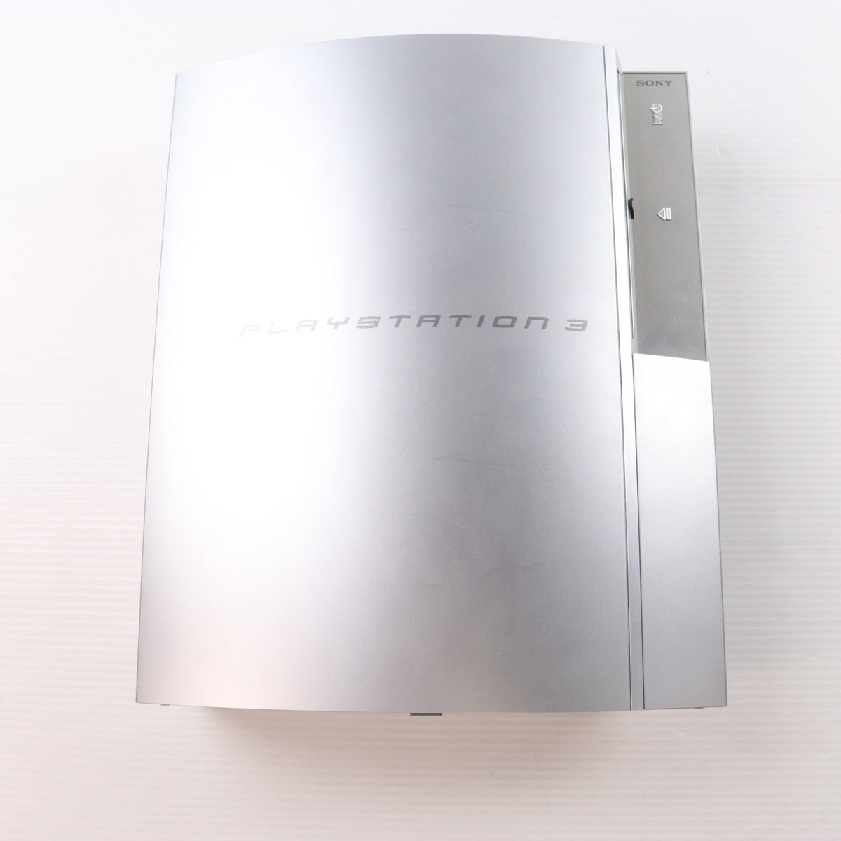 【中古即納】[PS3] (本体) PlayStation 3(プレイステーション3) METAL GEAR SOLID 4(メタルギアソリッド4) WELCOME BOX with DUALSHOCK3 HDD40GB サテン・シルバー同梱版 SCE(CEJH-10002)(20080612)